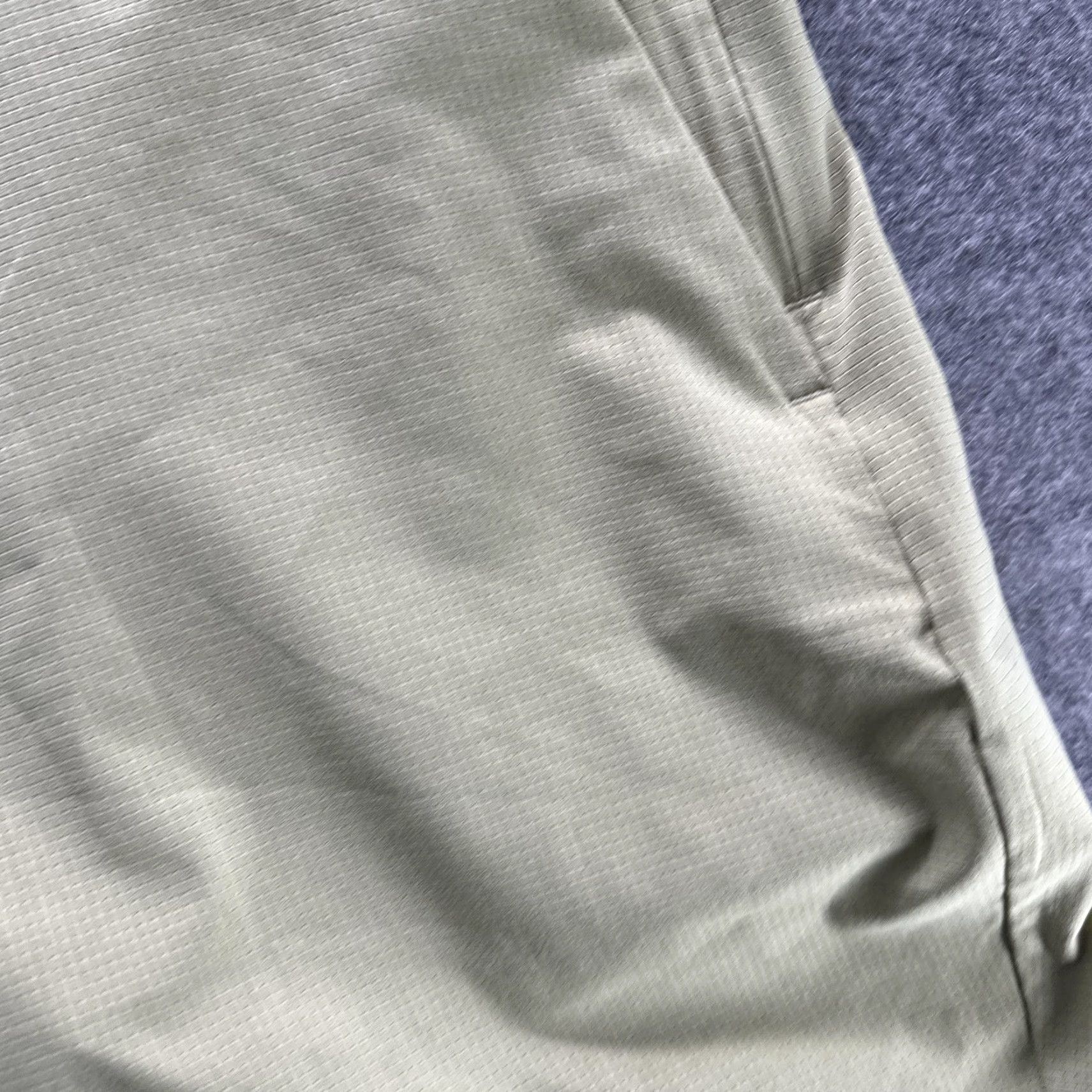 Lululemon Lululemon Shorts Mens 37 Green Commission Style Stretch Chino Golf Casual XL Regular Beige Inseam 8 in Front Flat Front Pockets Size US 36 / EU 52 - 7 Thumbnail