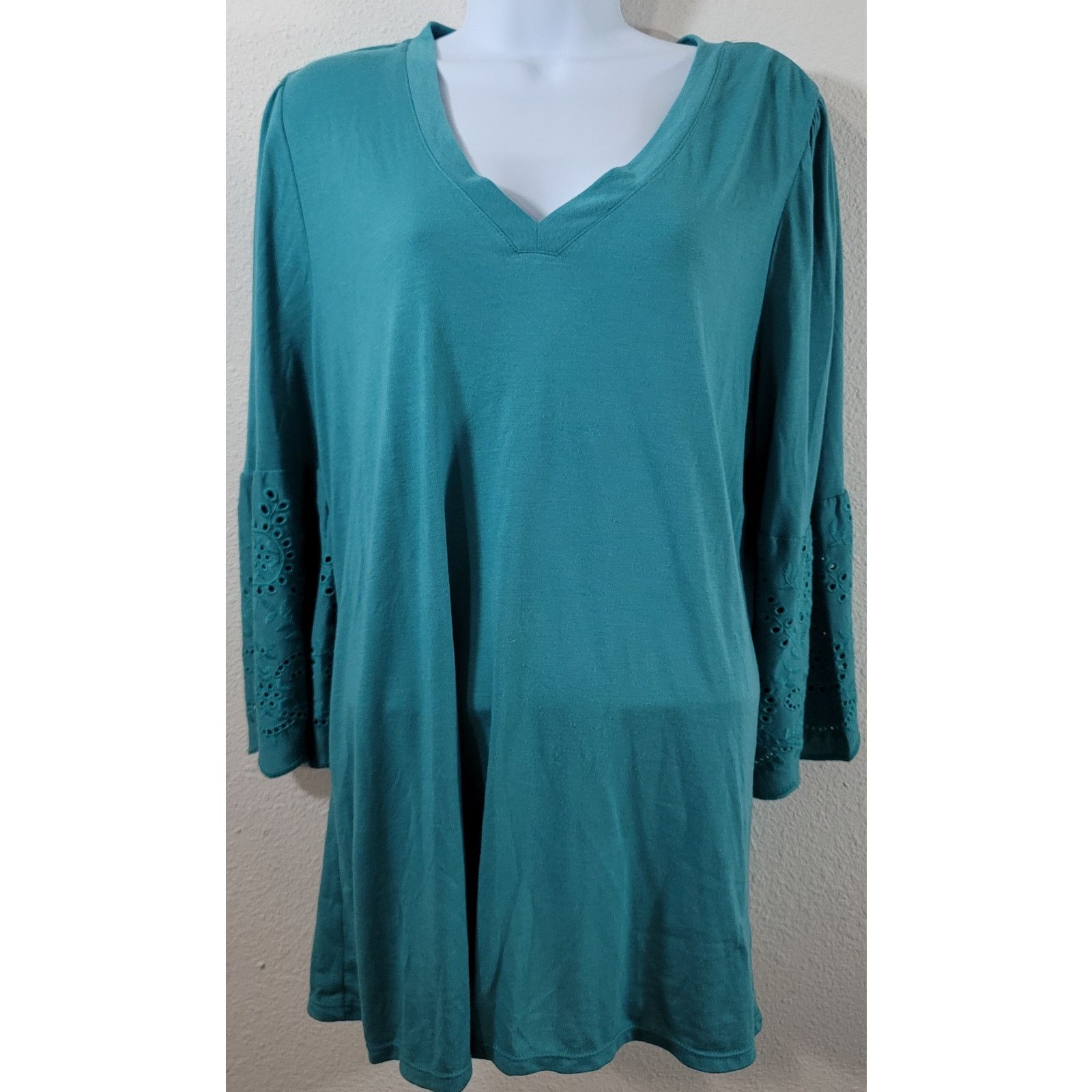 Other Time And Tru Teal Eyelet Bell 3/4 Sleeves Top XL Lightweight Size XL / US 12-14 / IT 48-50 - 1 Thumbnail