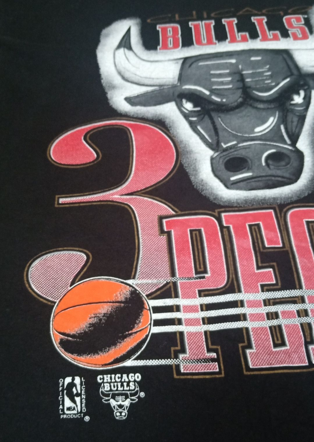Fruit Of The Loom × NBA Vintage 90s Chicago Bulls 3 Peat NBA World Champions T-shirt Size US L / EU 52-54 / 3 - 7 Thumbnail