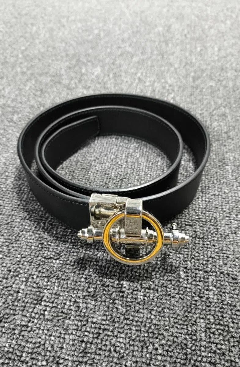 Givenchy Givenchy Silver Buckle Black Belt. Size ONE SIZE - 1 Thumbnail