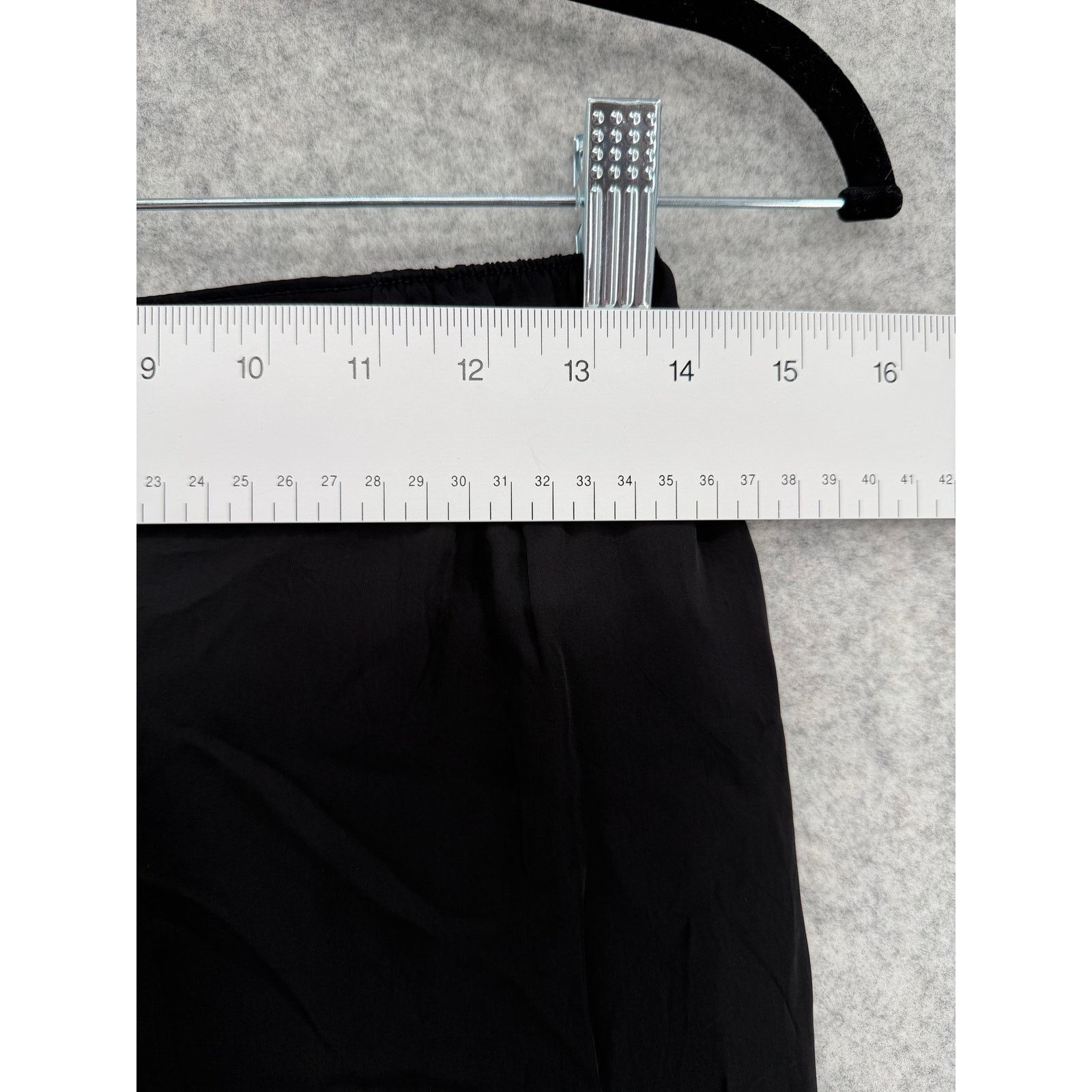 Johnny Was NWT Johnny Was Khay Silky Viscose Black Jogger Pants SMALL Size 28" / US 6 / IT 42 - 9 Thumbnail