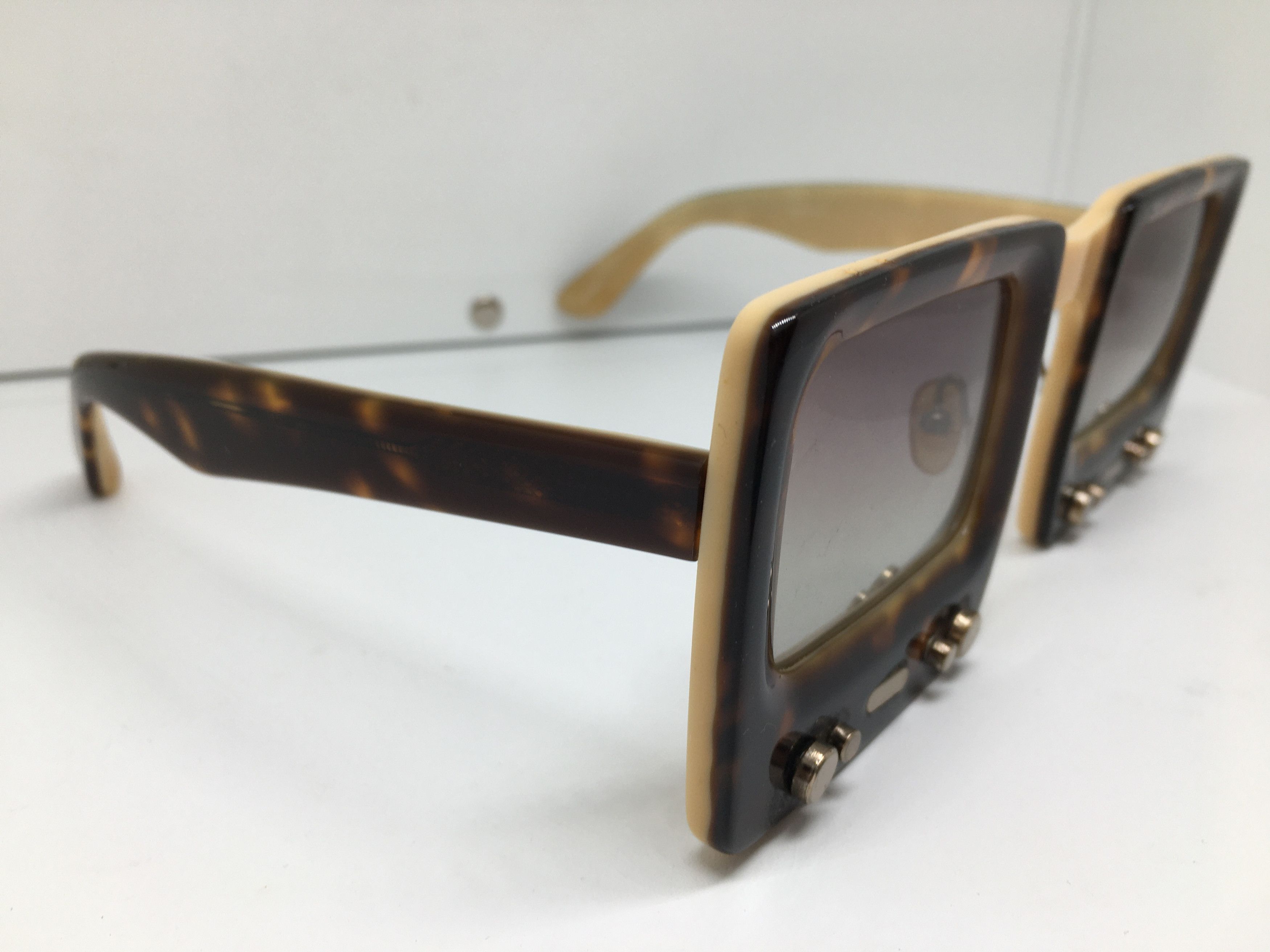 Vintage Vintage JEREMY SCOTT BEVERLY HILLS POP ART SUNGLASES Size ONE SIZE - 2 Thumbnail