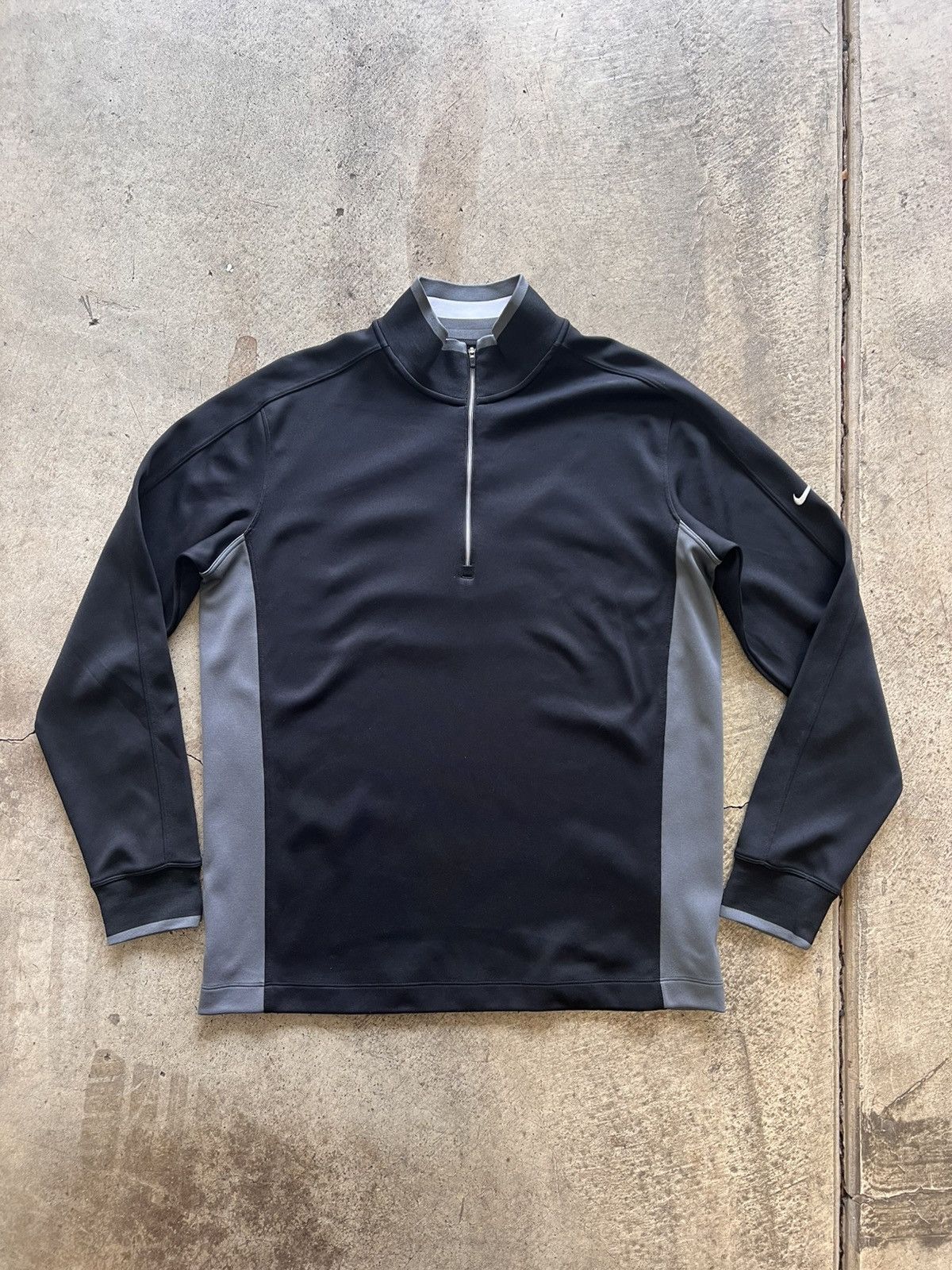 Nike Nike golf quarter zip lightweight jacket Size US M / EU 48-50 / 2 - 1 Thumbnail