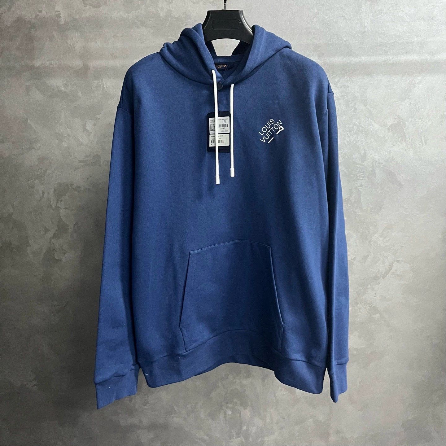 Louis Vuitton louis vuitton blue logo hoodie with drawstring Size US XXL / EU 58 / 5 - 1 Thumbnail