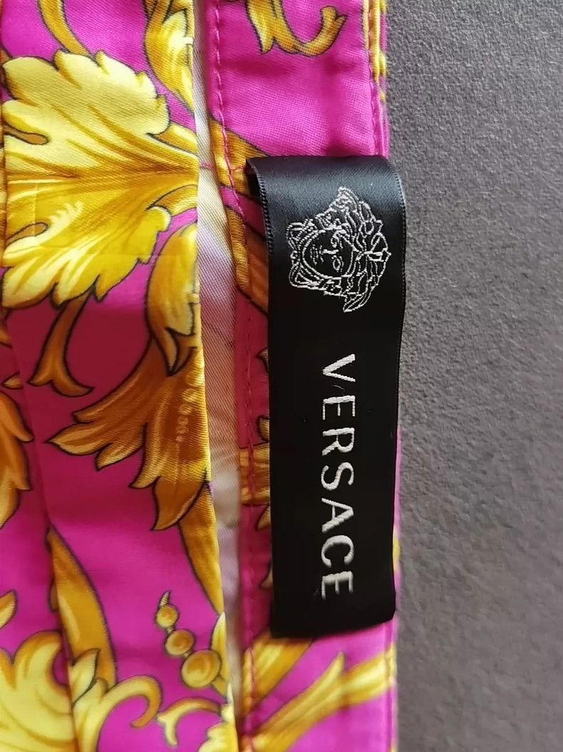 Versace Versace The skirt is trimmed with lace Size 41" - 4 Thumbnail