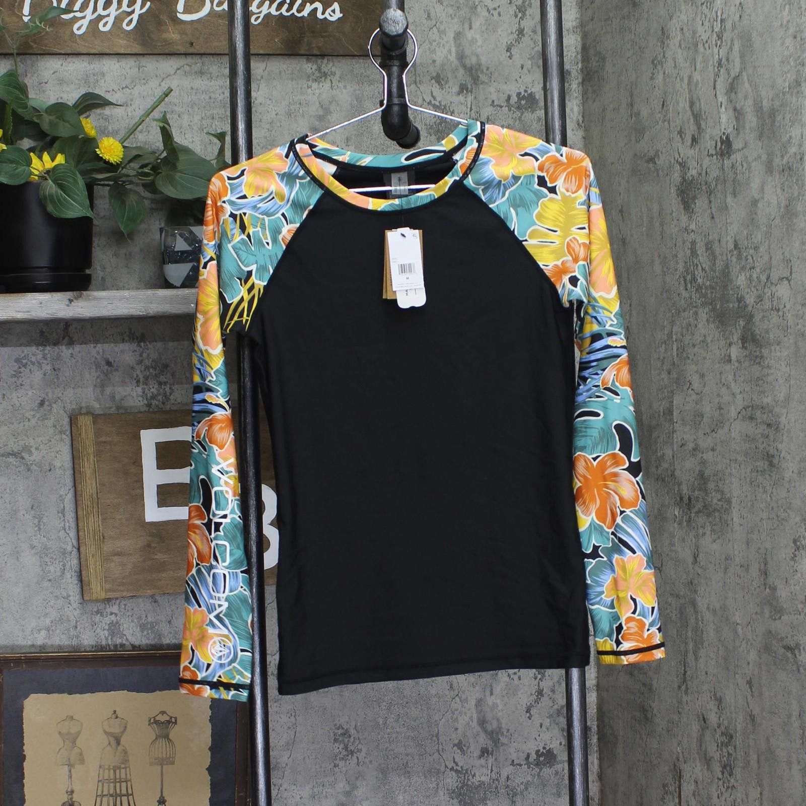 Volcom Nwt Volcom It Long Sleeve Rashguard O0322400 Multi Black M Size ONE SIZE - 1 Thumbnail