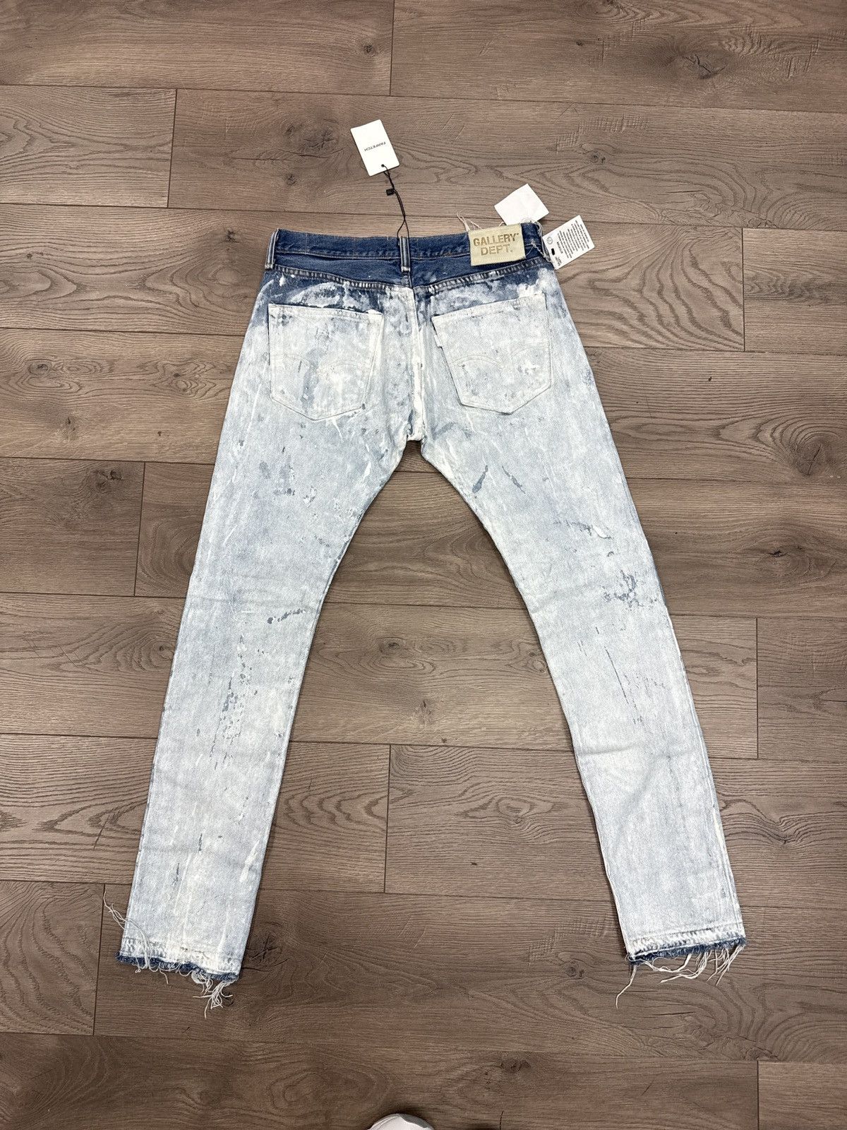 Gallery Dept. Gallery dept bleached denim 30 rare style size Size US 30 / EU 46 - 2 Thumbnail