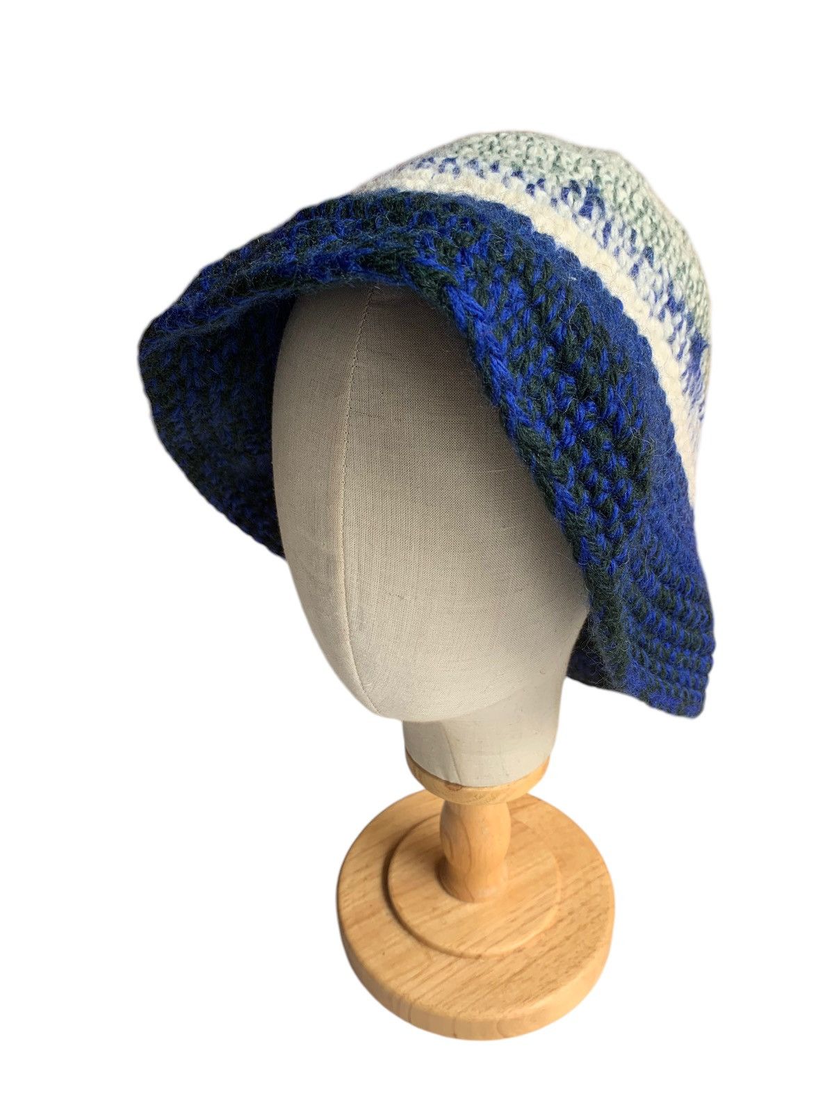 Japanese Brand × Kapital × Vintage Knitted Crochet Winter session Big Bucket Hats🧶 Size ONE SIZE - 2 Thumbnail