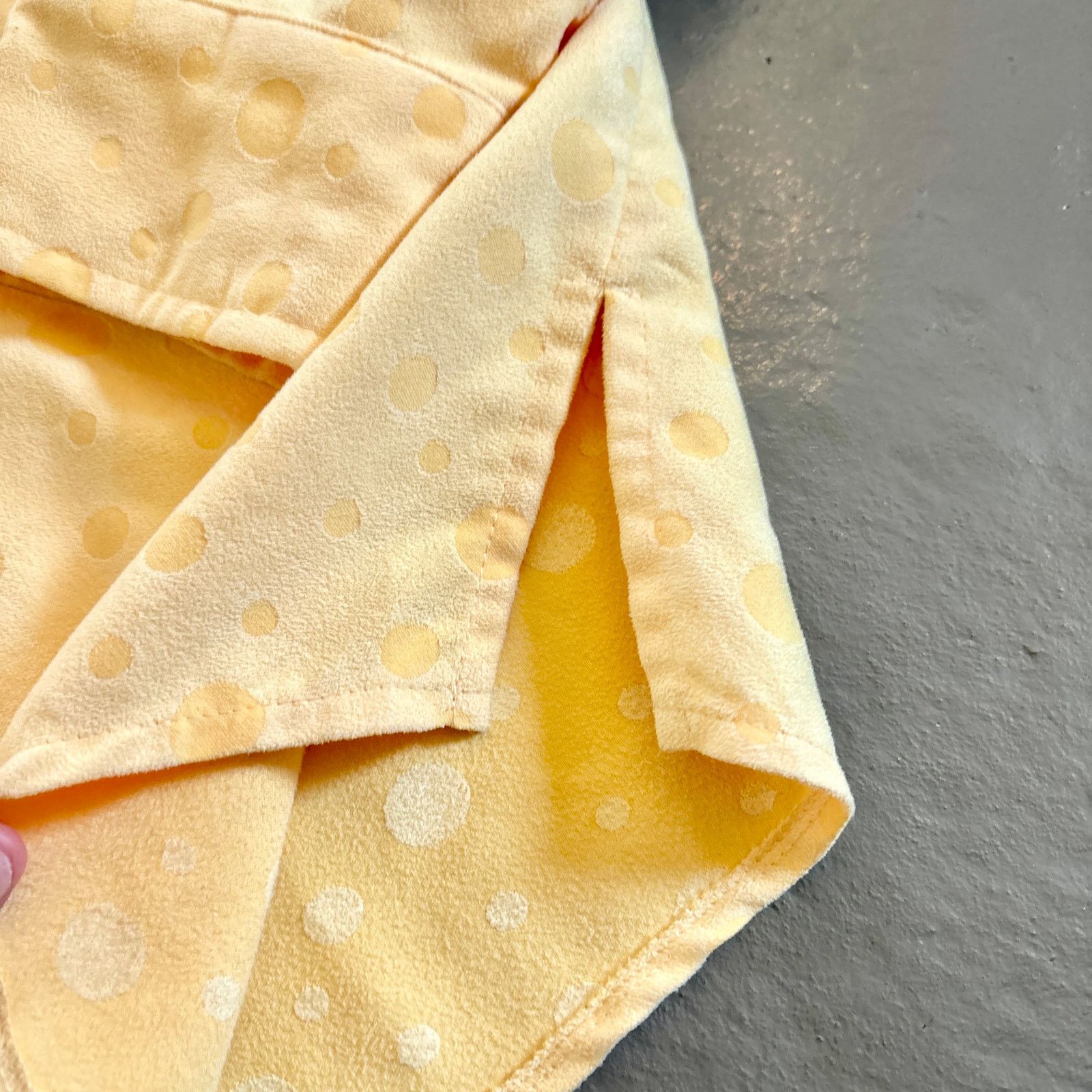 Vintage Vintage Yellow Polka Dot Button Down Shirt Size PL Size L / US 10 / IT 46 - 7 Thumbnail