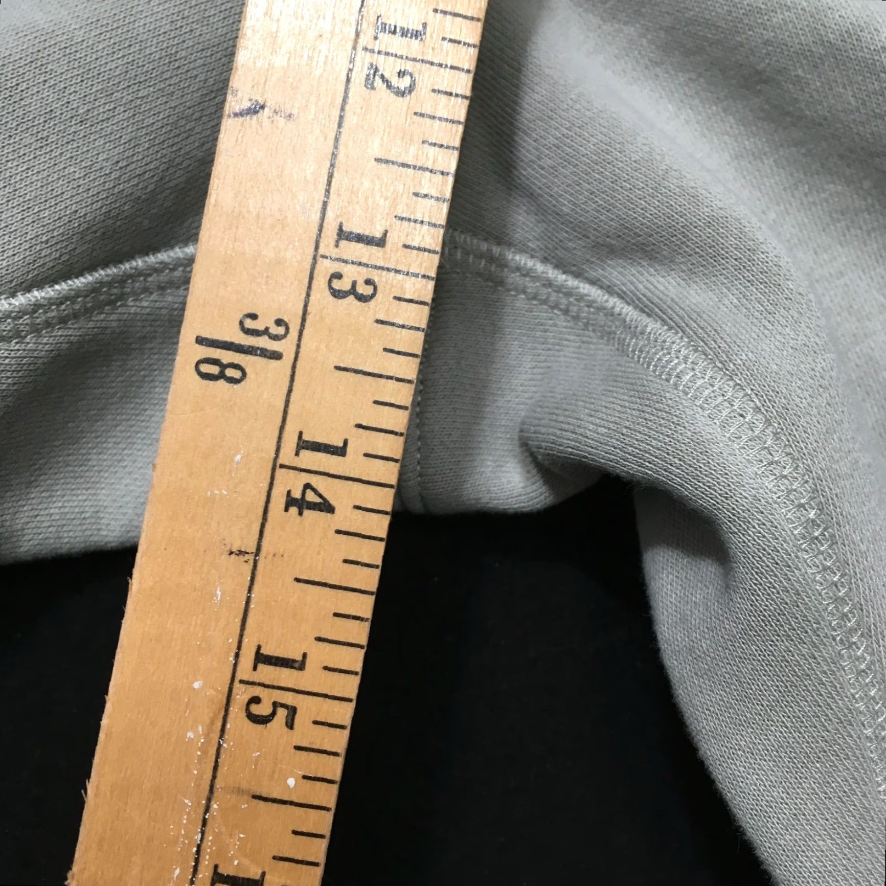 Vintage DSG Men Medium Athletic Lightweight Shorts with Pockets Drawstring Beige Olive - Casual Activewear Men's Shorts Size US 31 - 6 Thumbnail