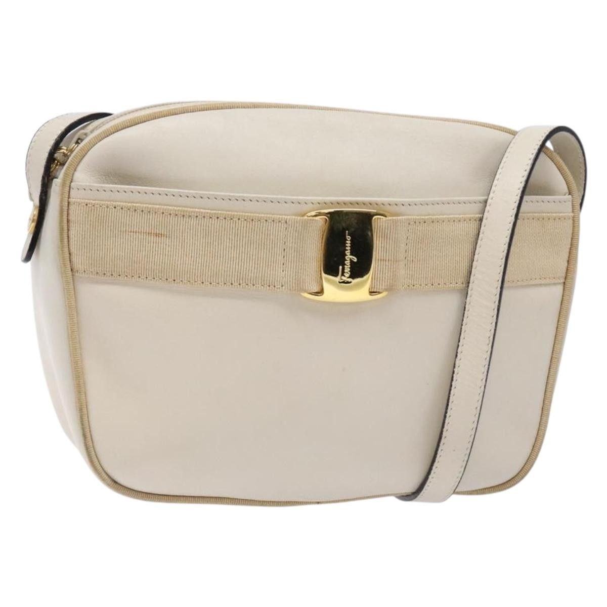 Salvatore Ferragamo Salvatore Ferragamo Vala Leather Size ONE SIZE - 1 Thumbnail