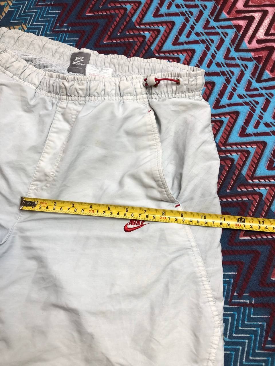 Nike NIKE shorts white streetwear logo Vintage Y2K size L Size US 34 / EU 50 - 14 Thumbnail