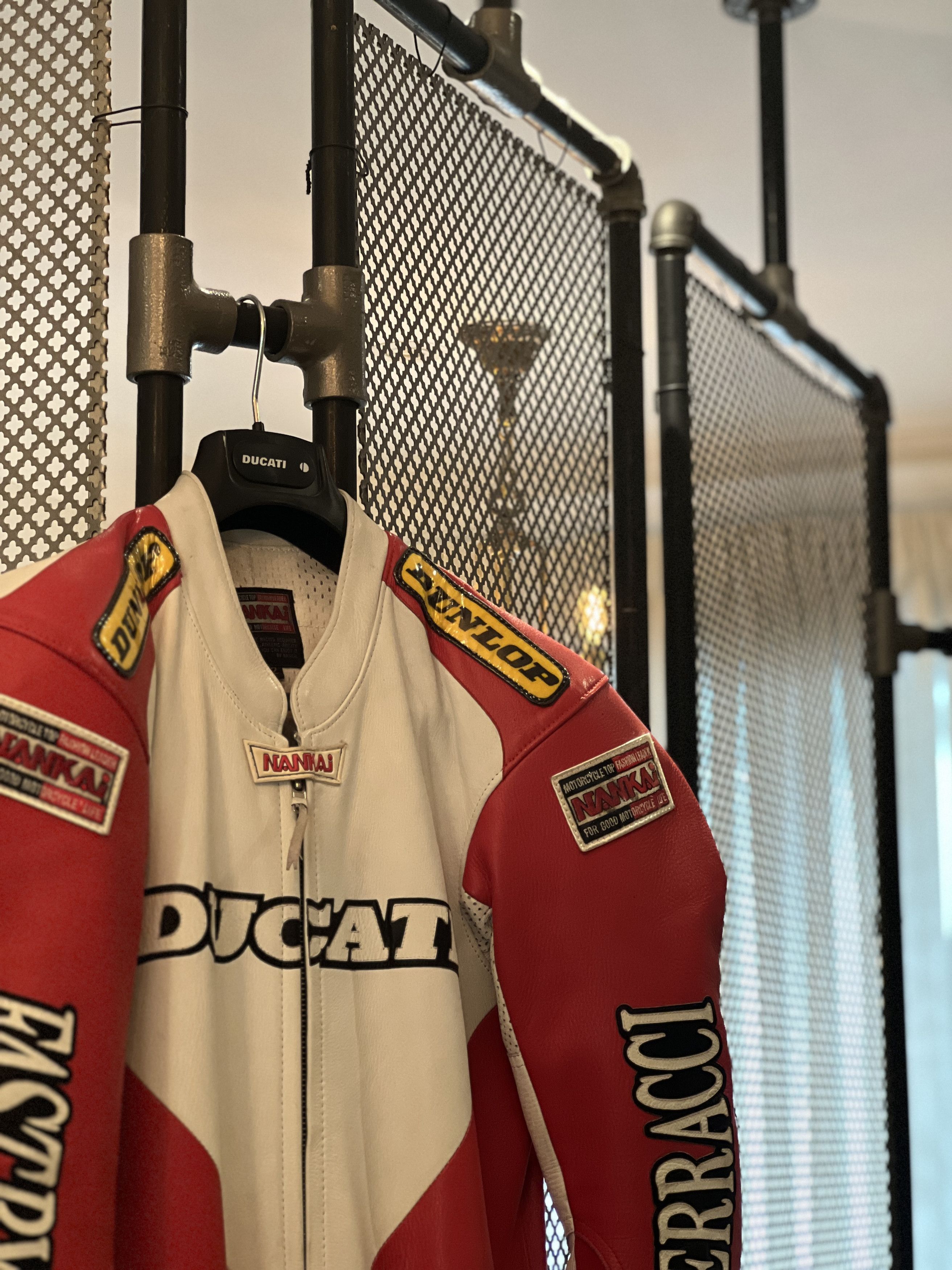 Ducati 91–92 Ducati Fast by Ferracci Nankai Racing Suit Size US L / EU 52-54 / 3 - 5 Thumbnail