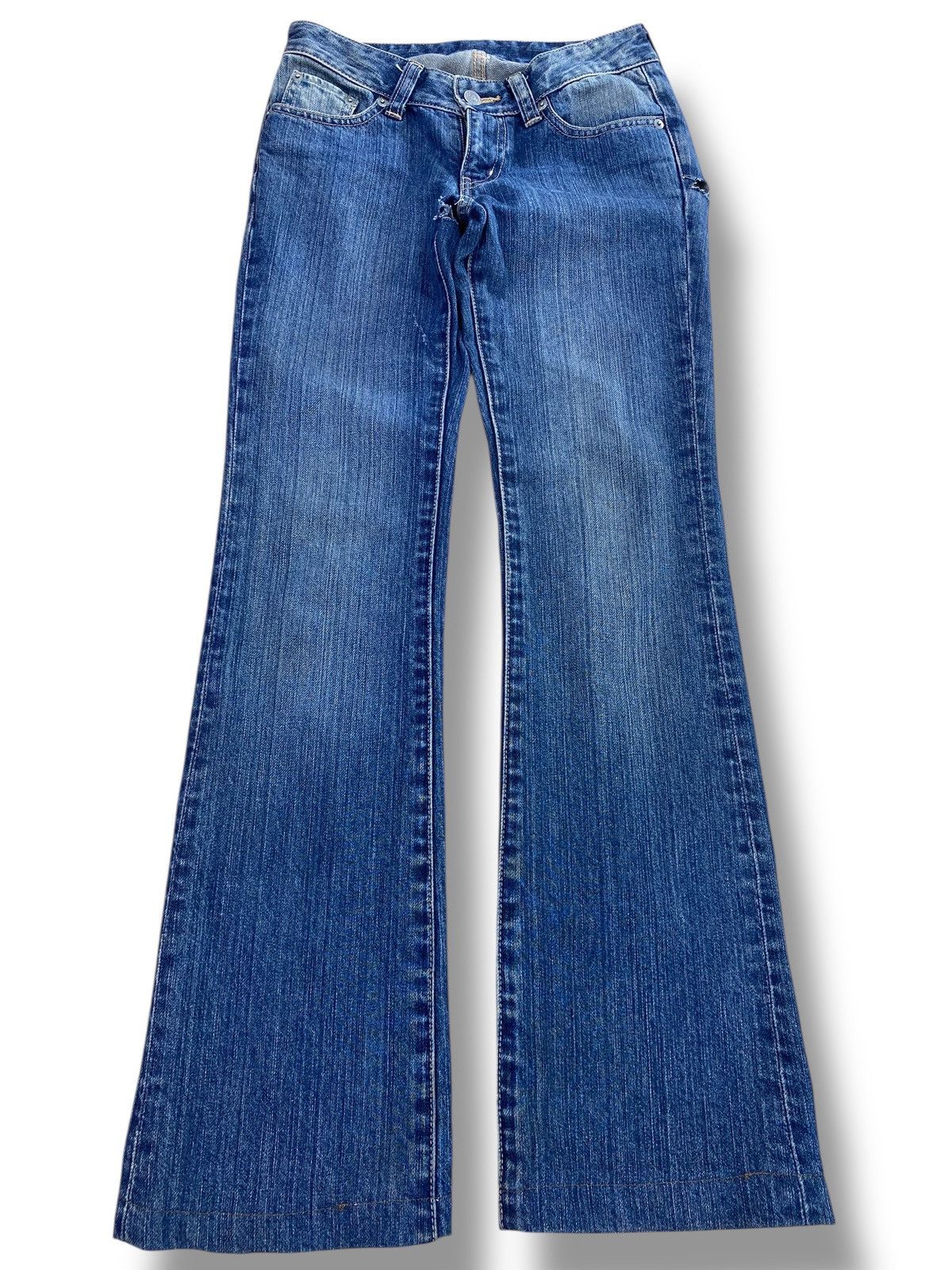 Uniqlo Uniqlo Faded Blue Wash Style Bootcut Jeans Size US 32 / EU 48 - 1 Thumbnail