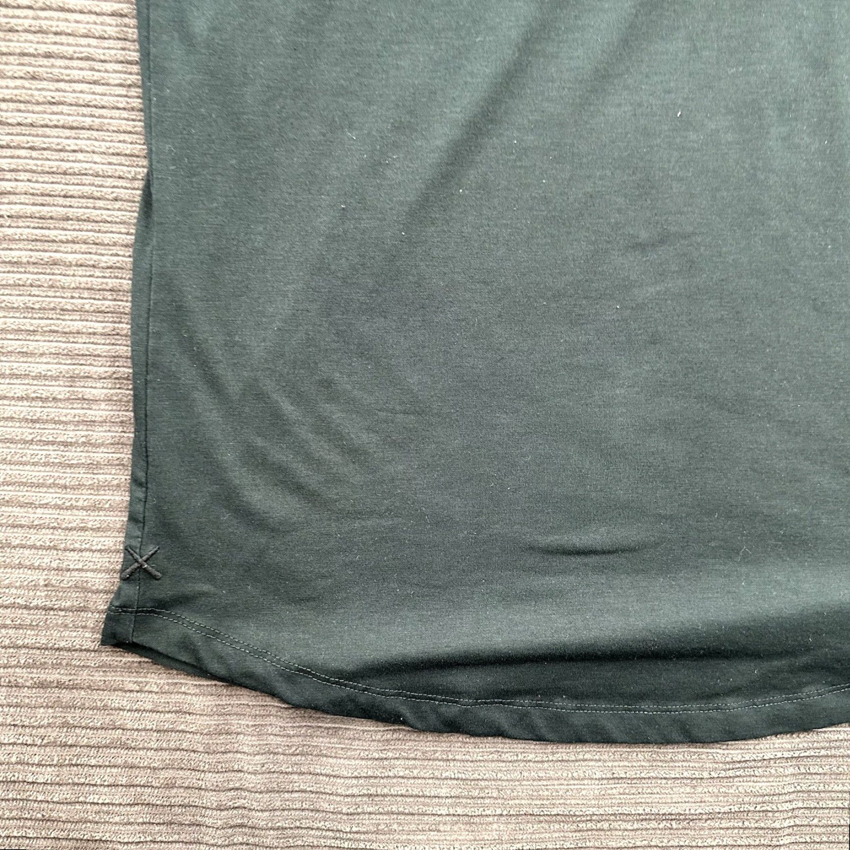 Cuts CUTS Shirt Men M Green Polyester Spandex Athletic Crew Neck Short Sleeve Logo T-Shirt All Seasons Outdoor 90s? Size US M / EU 48-50 / 2 - 7 Thumbnail