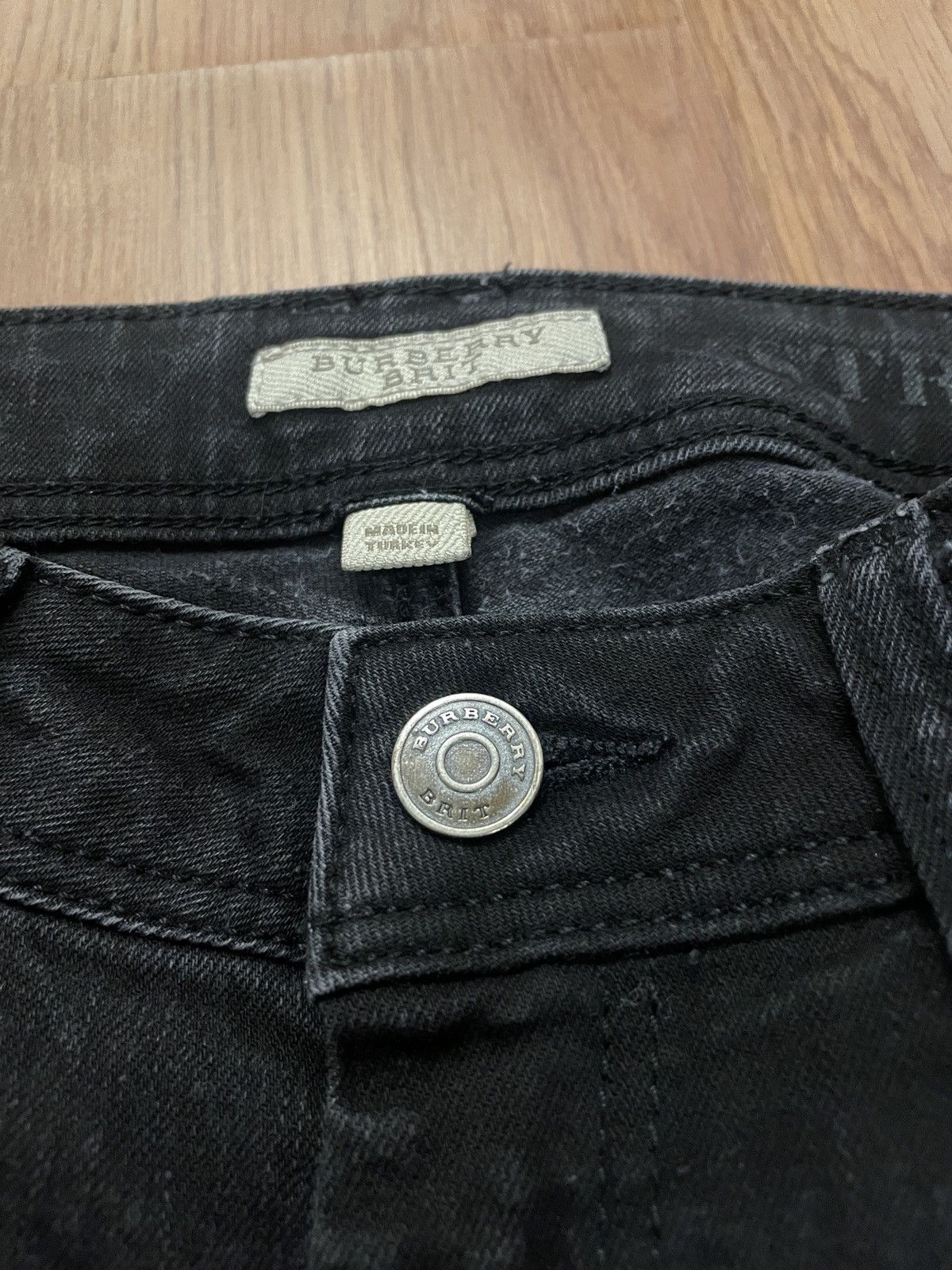 Burberry Burberry Brit Stretfield jeans Size US 27 - 4 Thumbnail