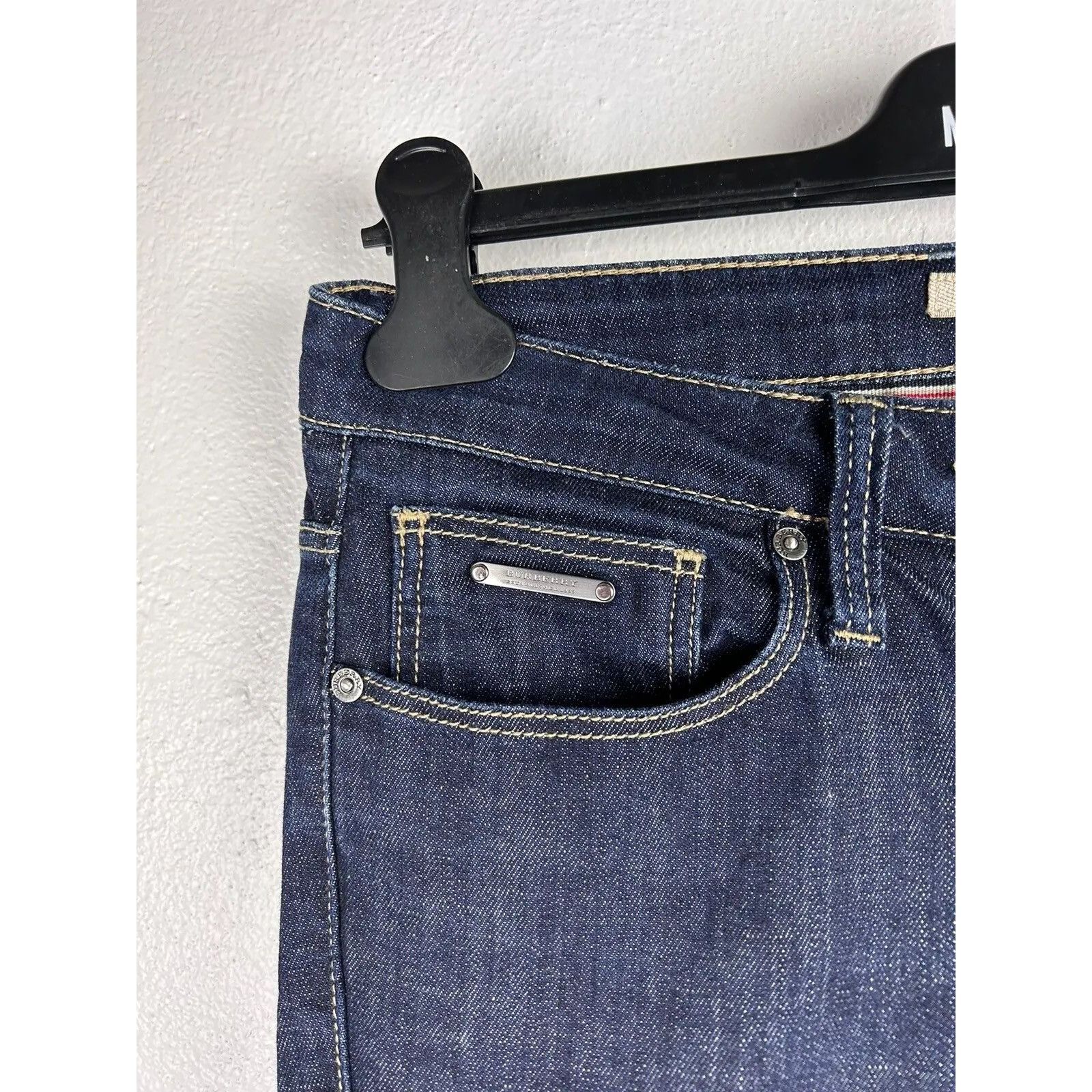 Burberry Burberry Brit Kensington Skinny Leg Denim Jeans Size 28 Size 28" / US 6 / IT 42 - 2 Thumbnail