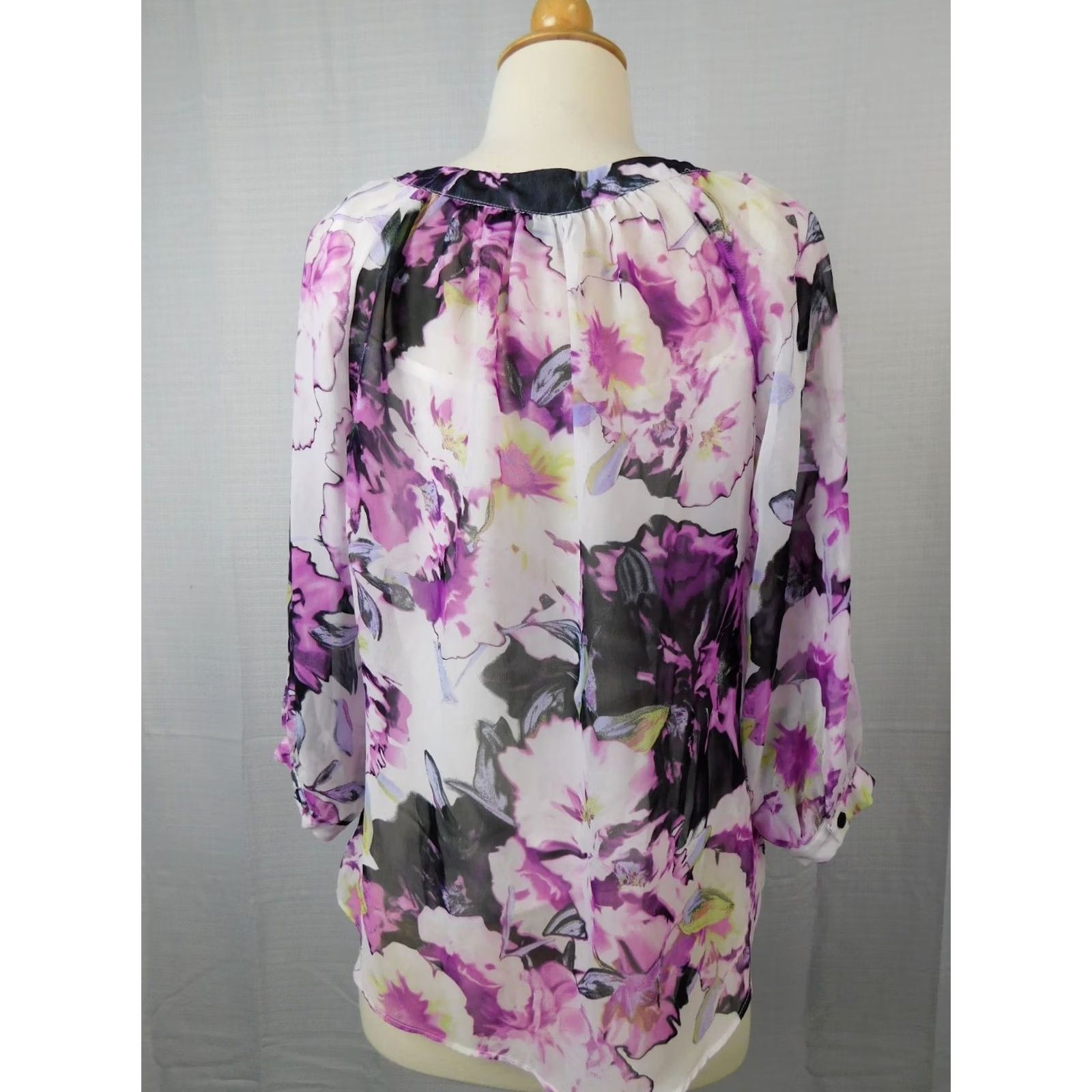 Vintage AB Studio Blouse Purple XS 3/4 Sleeve Floral Layered Sheer Henley Top & Cami Womens Size XS / US 0-2 / IT 36-38 - 4 Thumbnail