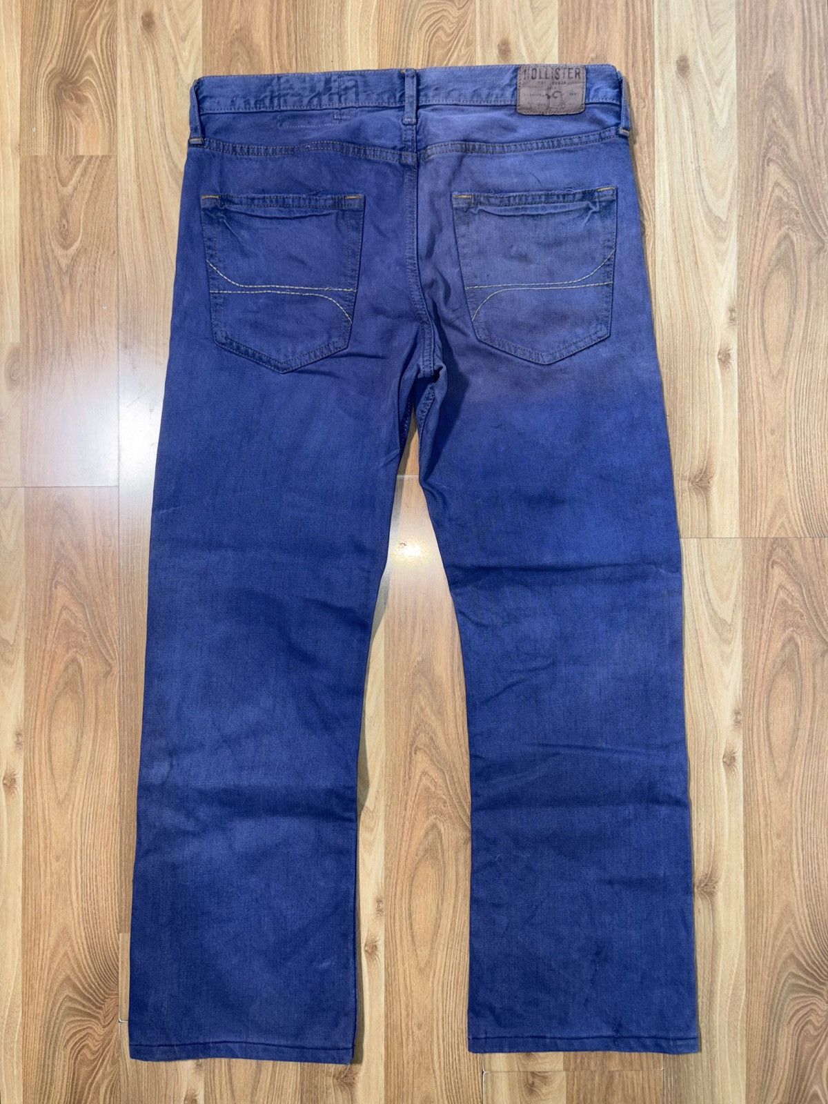 Hollister streetwear hollister low rise bootcut faded jeans Size US 32 / EU 48 - 2 Thumbnail