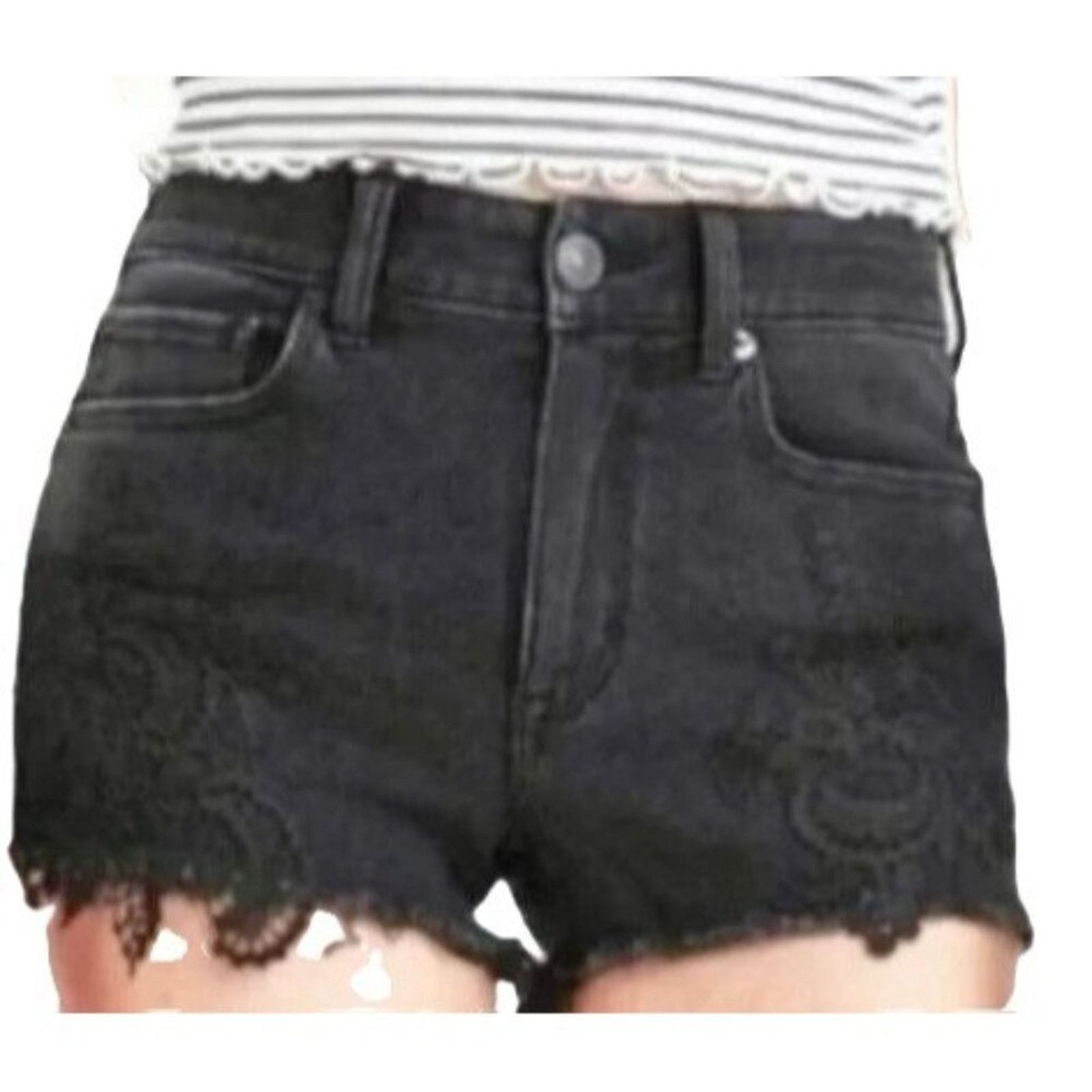 American Eagle Outfitters American Eagle Outfitters Black Hi Rise Floral Crochet Short Size 26" / US 2 / IT 38 - 6 Thumbnail