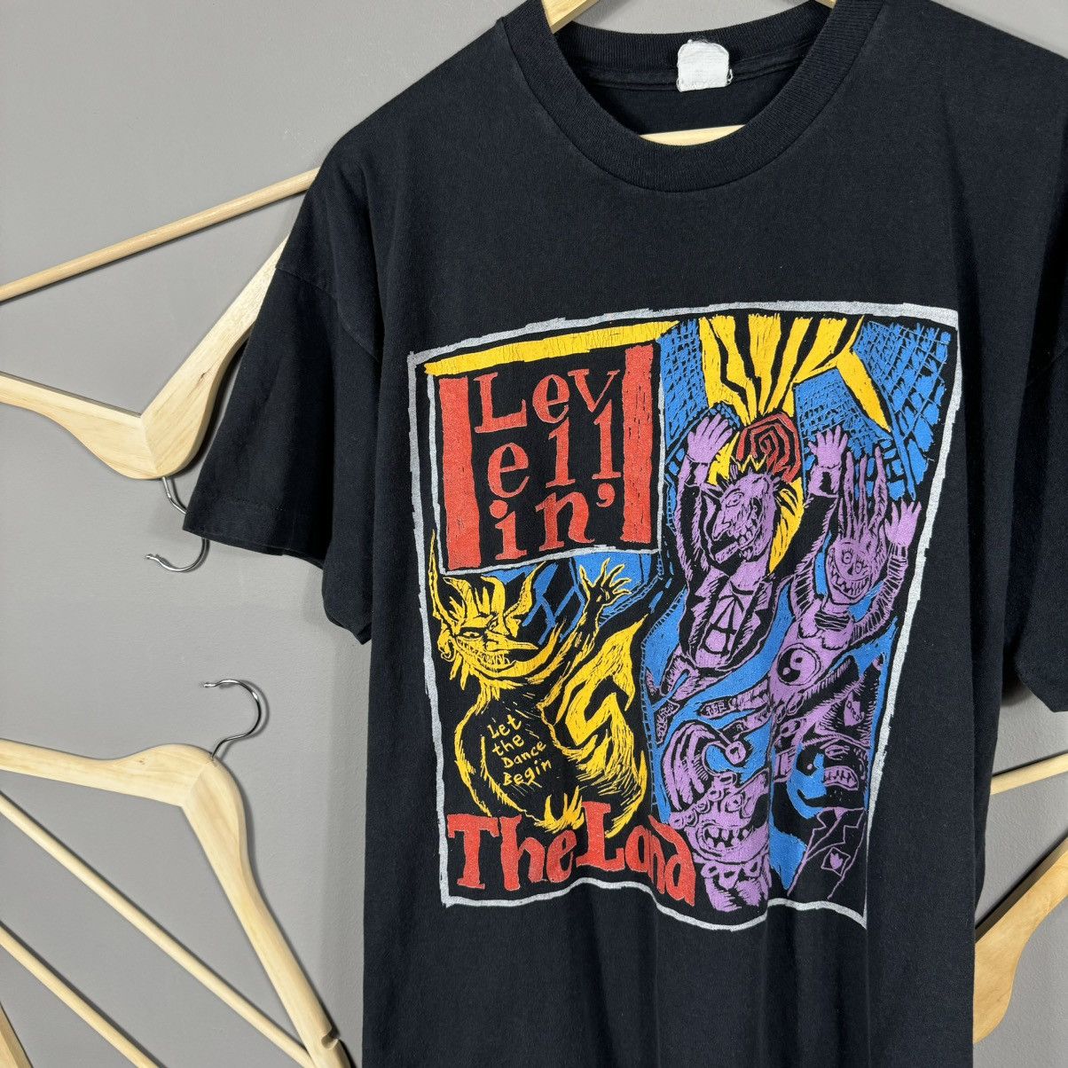 Band Tees Vintage Levellers 1991 Levelling The Land Band T-shirt Size US L / EU 52-54 / 3 - 4 Thumbnail