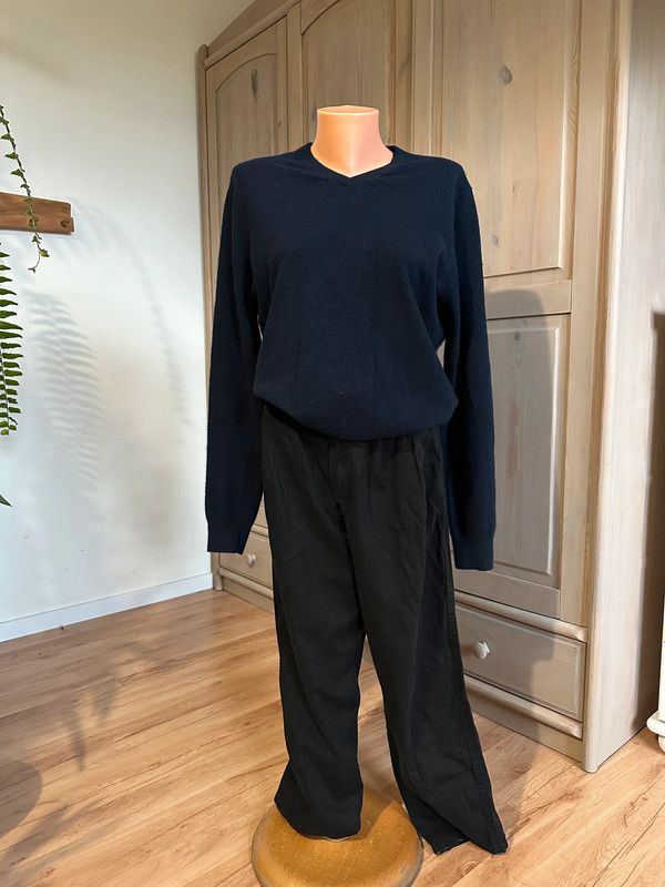 Uniqlo 100% Cashmere sweater Size M / US 6-8 / IT 42-44 - 5 Thumbnail