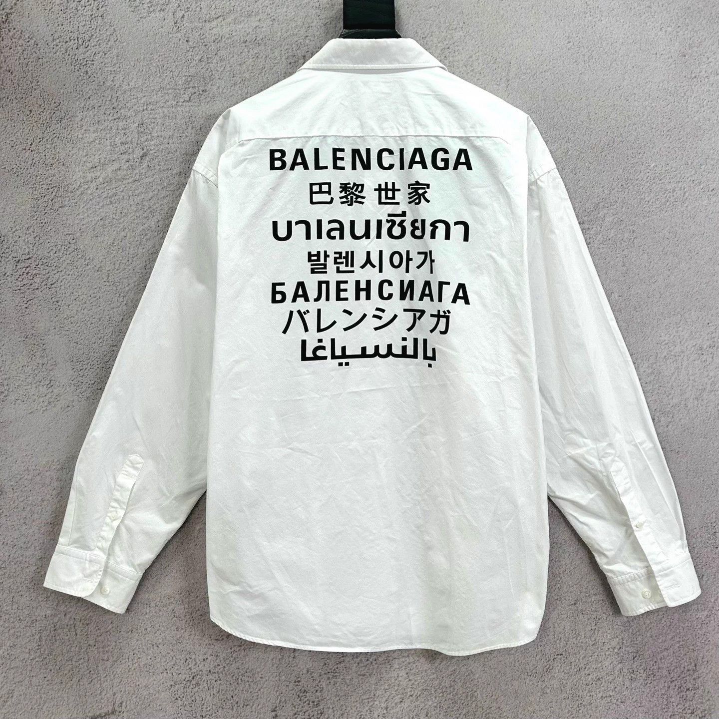 Balenciaga BALENCIAGA multilingual white longsleeve shirt new 37 Size US XXS / EU 40 - 2 Thumbnail