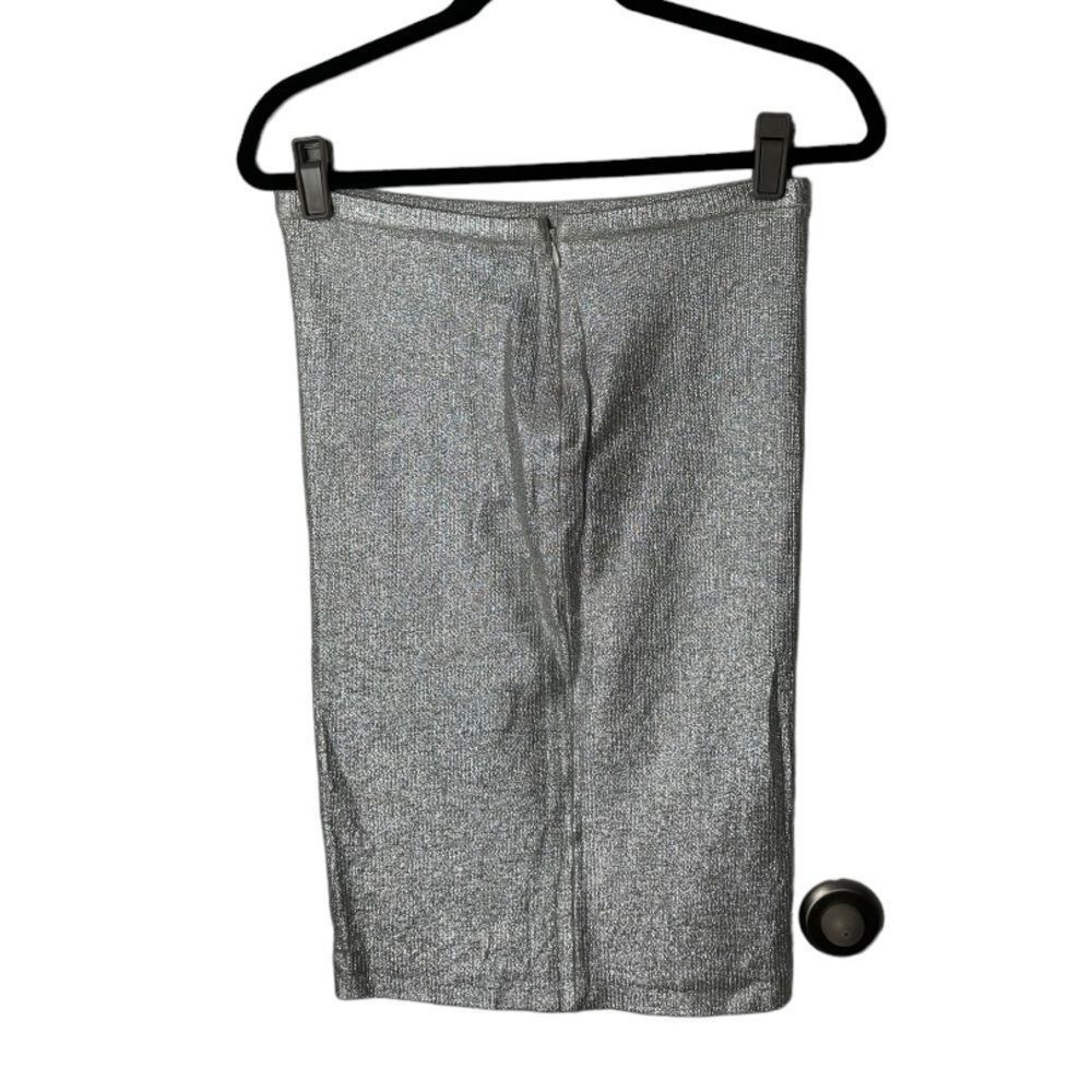 Diane von Furstenberg Diane Von Furstenburg SZ 6 pencil silver shimmer skirt Size 28" / US 6 / IT 42 - 2 Thumbnail
