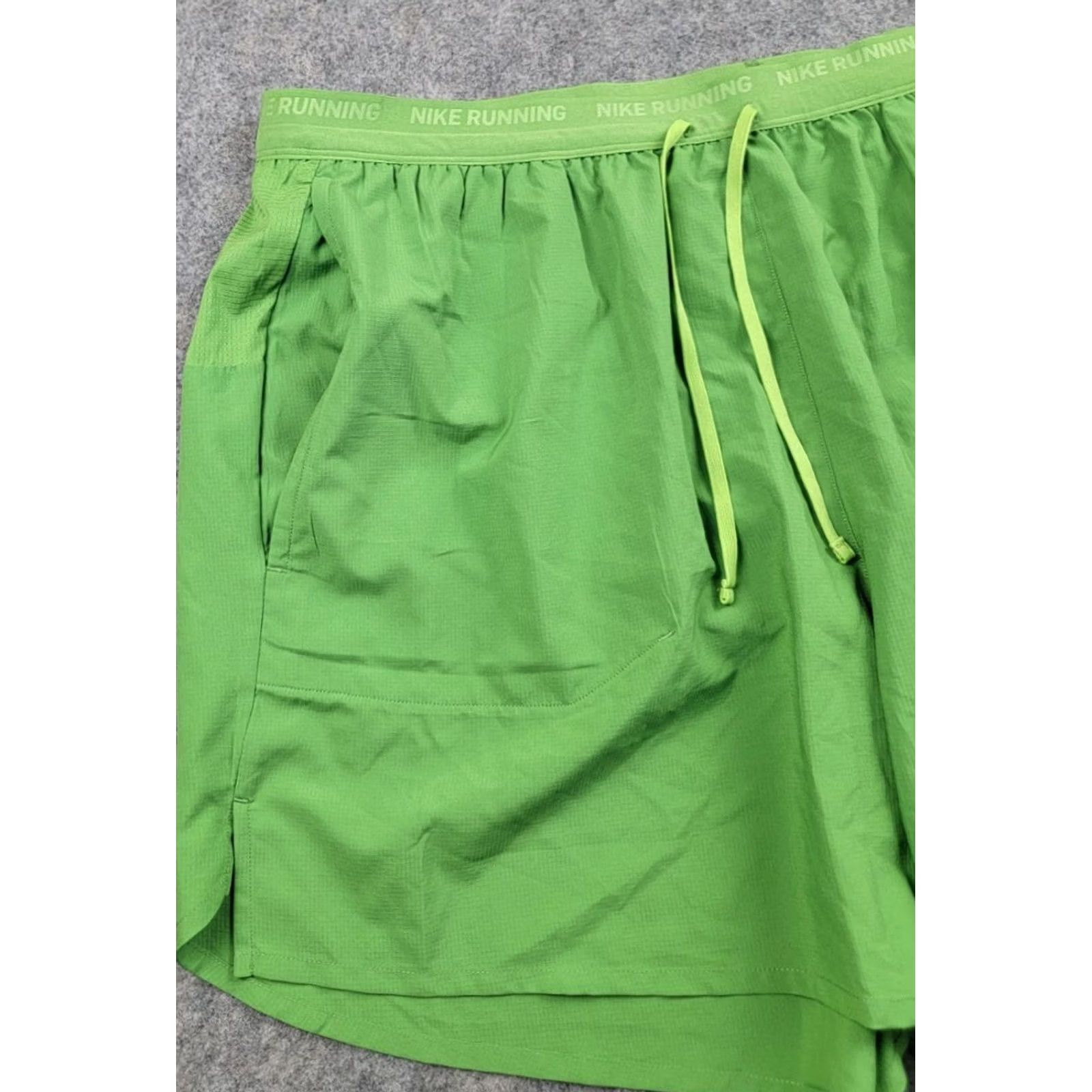 Nike Nike Running Shorts Mens 2XL Green Lined Drawstring Active NWT Shorts Size US 39 - 2 Thumbnail