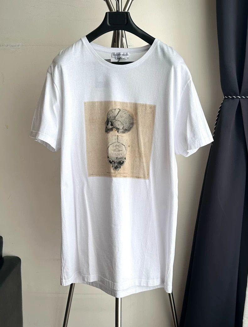 Alexander McQueen Alexander Mcqueen Printed short sleeves Size US L / EU 52-54 / 3 - 1 Thumbnail