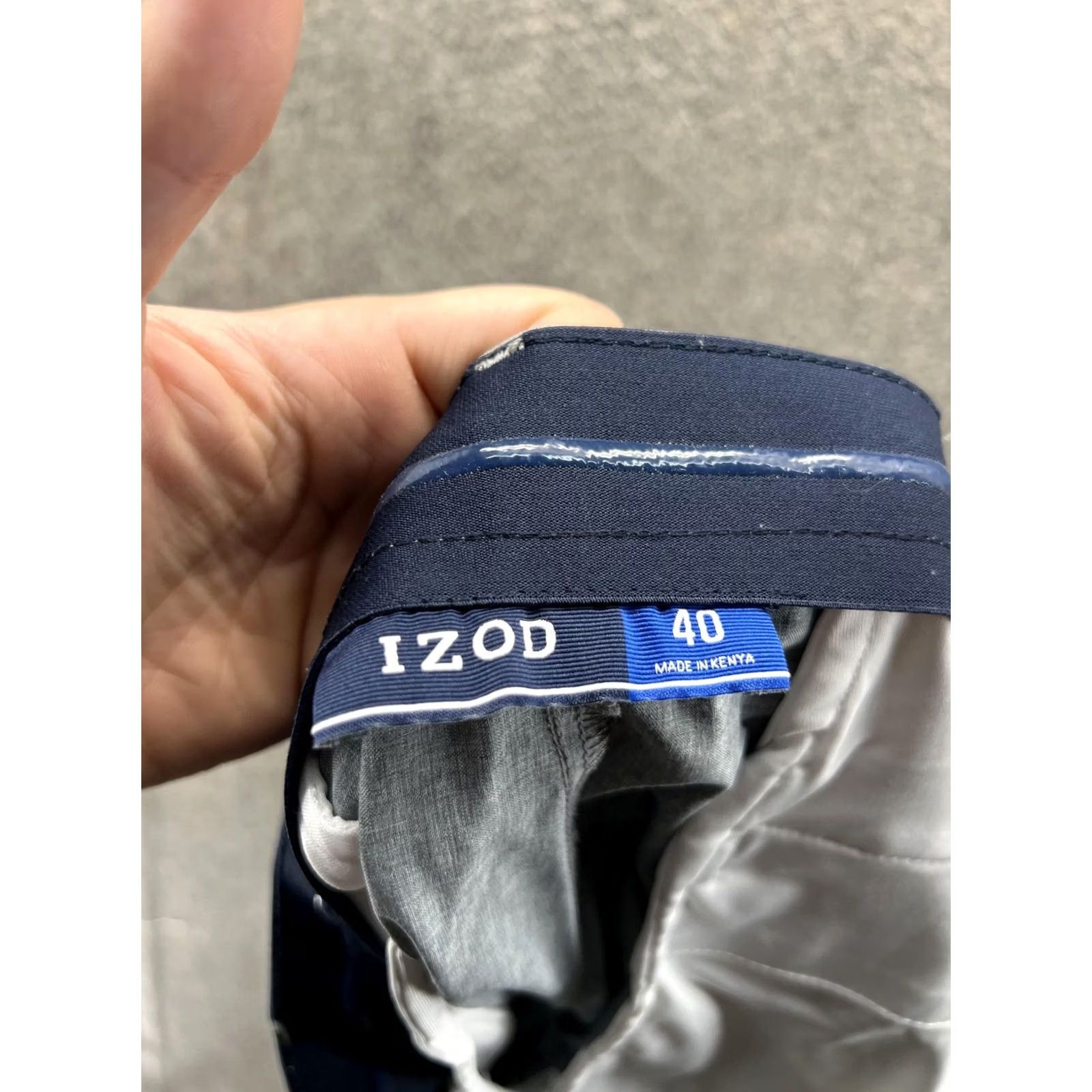 Izod IZOD Gray Chino Shorts Men 40 Flat Front Microfiber Stretch Casual Travel Summer Size US 40 / EU 56 - 2 Thumbnail