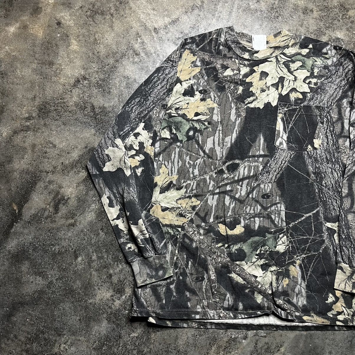Vintage vintage longsleeve camo pocket tshirt Size US L / EU 52-54 / 3 - 2 Thumbnail