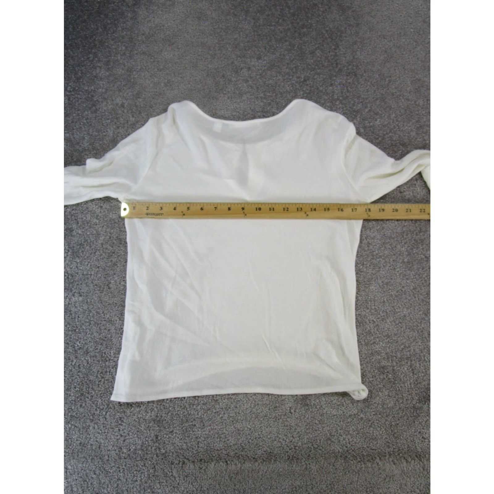 Vintage Boss Shirt Womens Small White Blouse 3/4 Sleeve Round Neck Pullover Polyester Regular Size S Womens Boys Girls Size S / US 4 / IT 40 - 6 Thumbnail
