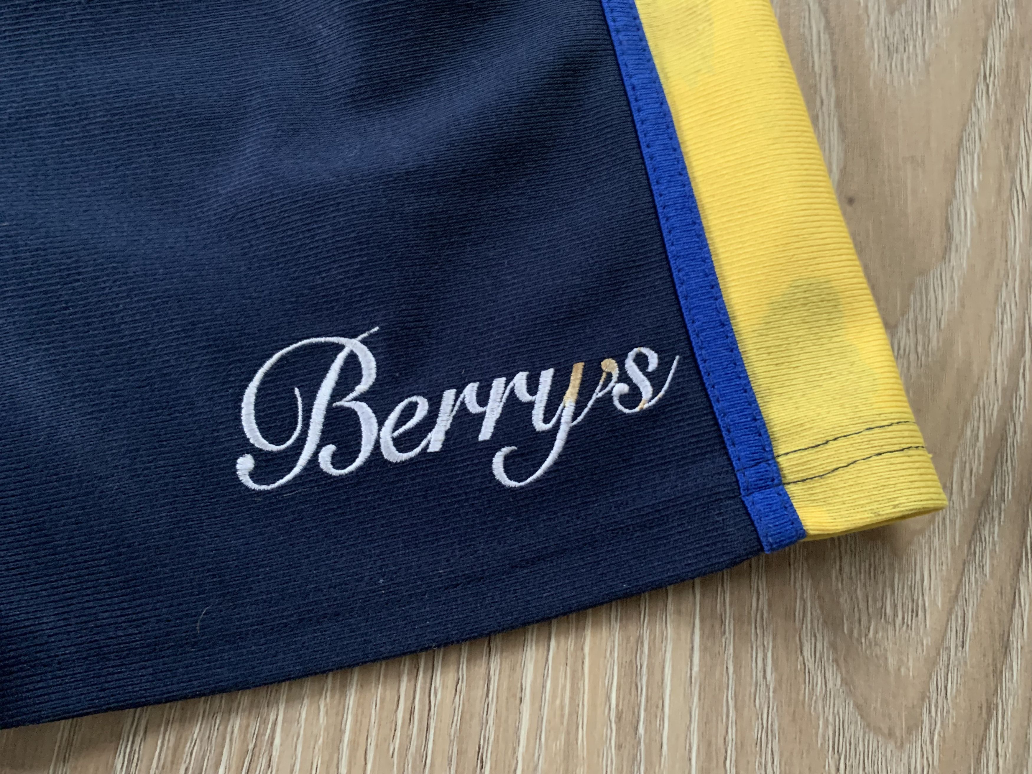 Other Leeds Rhinos ISC Vintage Shorts Size US 30 / EU 46 - 8 Thumbnail