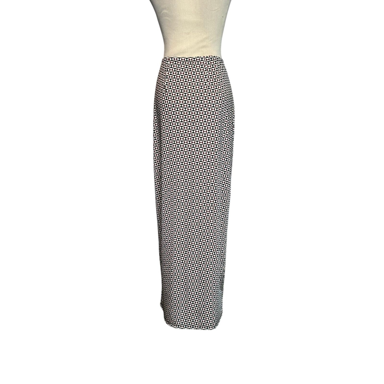 Urban Outfitters Urban Outfitters geometric print pull on maxi skirt size XS Size 28" / US 6 / IT 42 - 2 Thumbnail