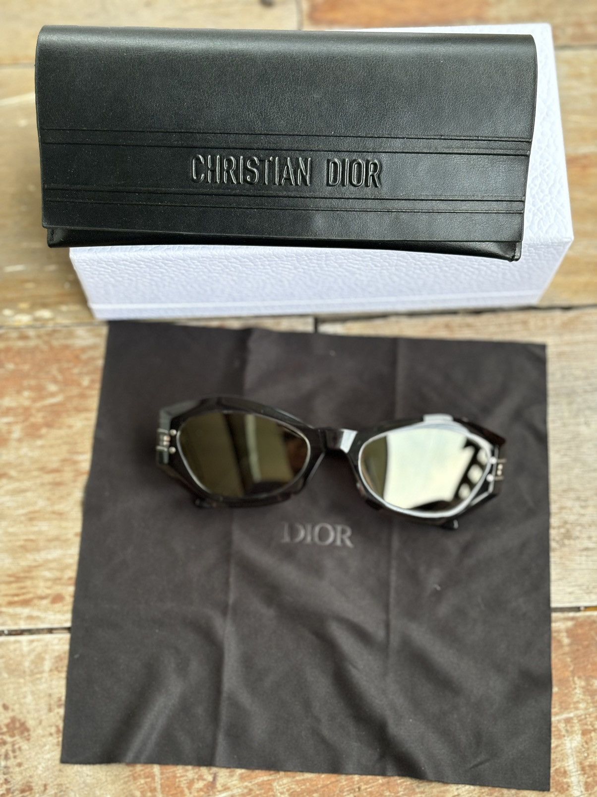 Dior DiorSignature B1U Size ONE SIZE - 2 Thumbnail