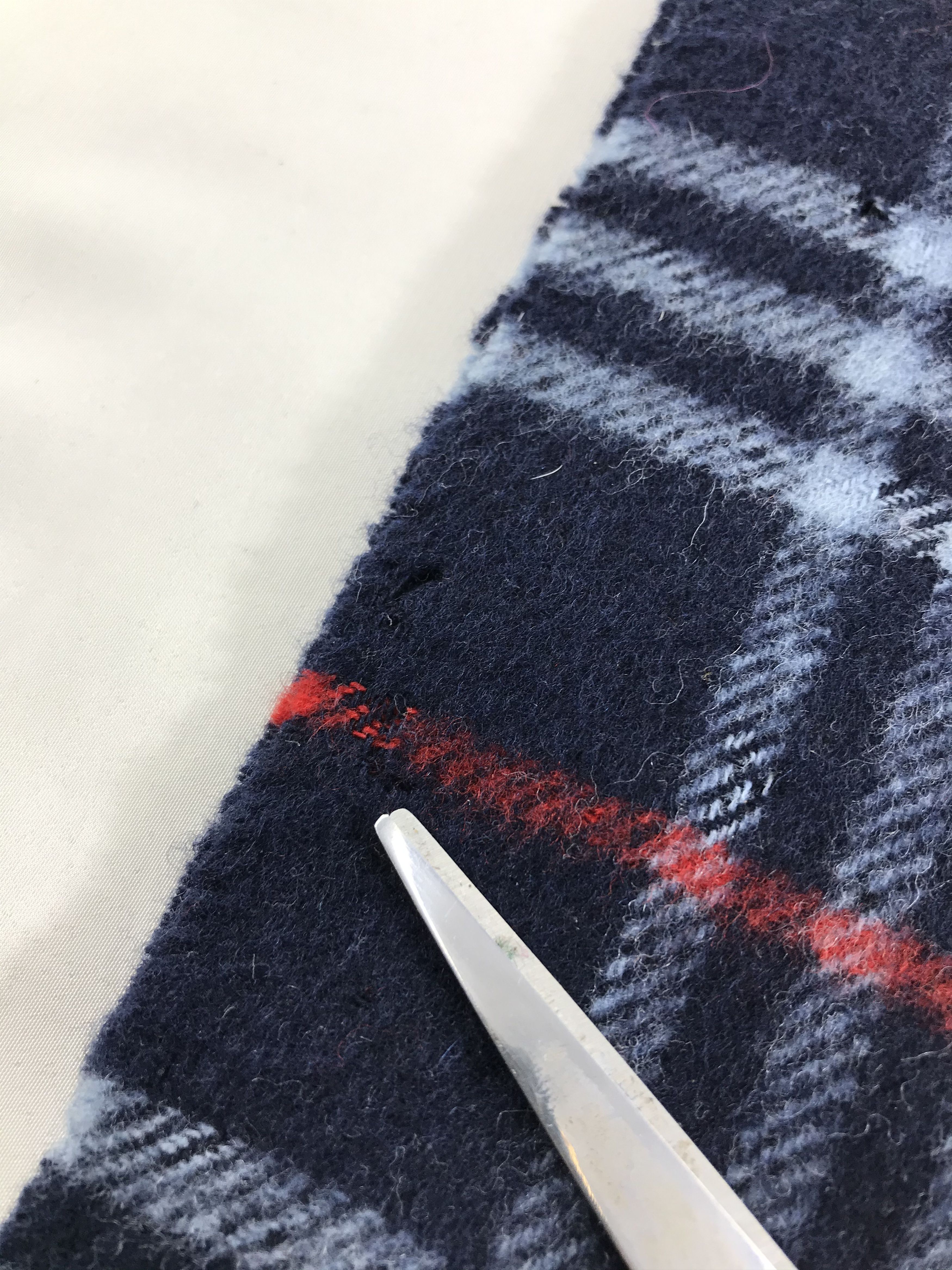 Burberry Burberry Blue Nova Check Wool Scarf Muffler V482 Size ONE SIZE - 7 Thumbnail
