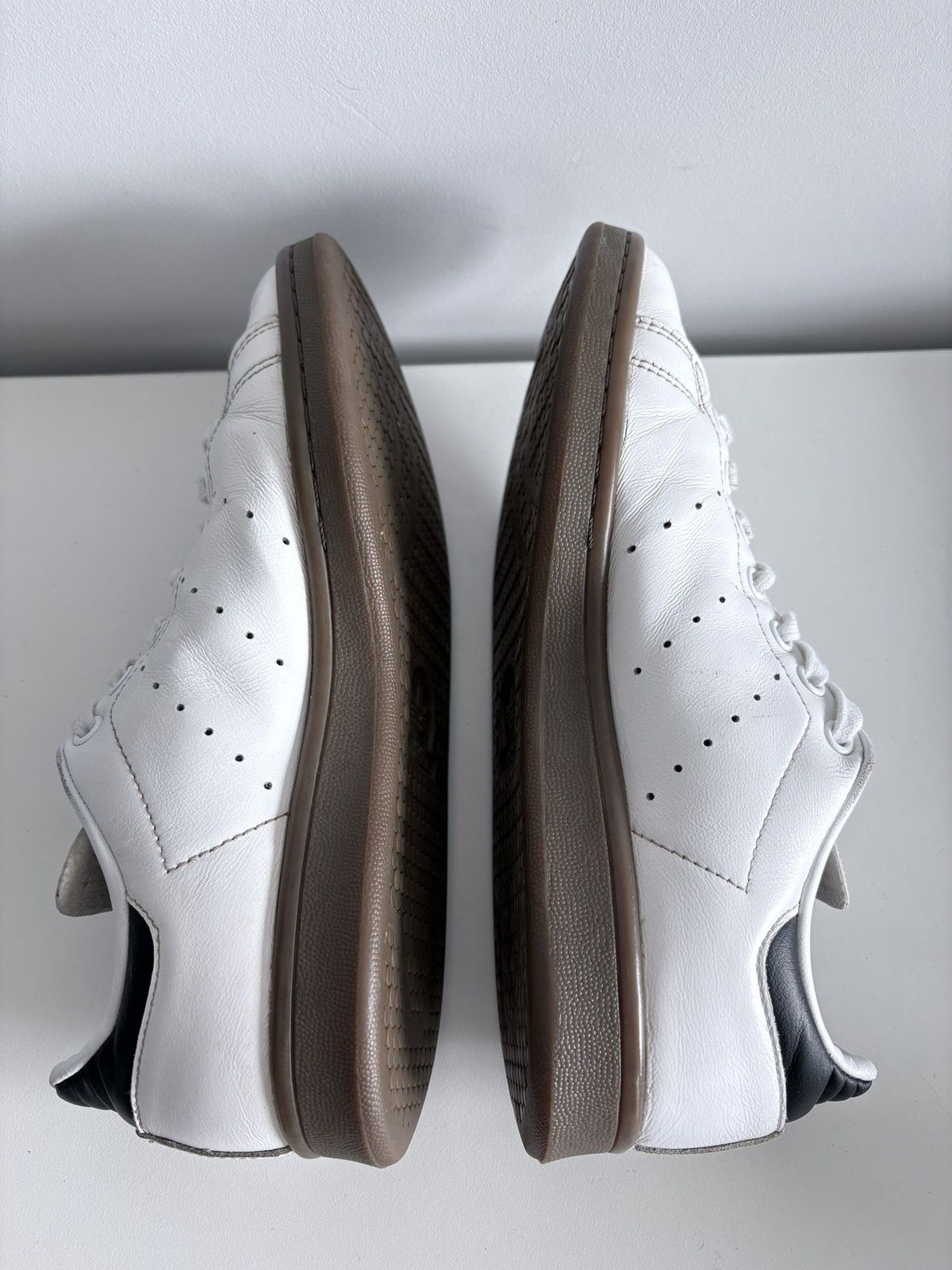 Adidas Shoes Sneakers Adidas Stan Smith white women's size 40.5 Size US 9 / IT 39 - 6 Thumbnail