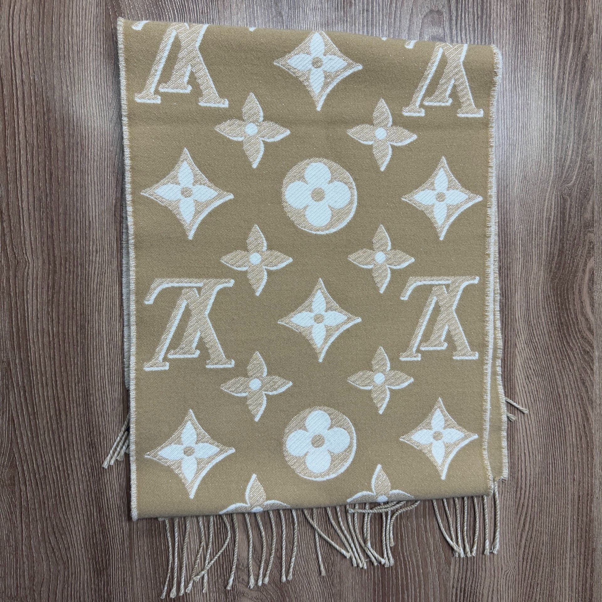 Louis Vuitton Louis Vuitton Wool Scarf one size Men Size ONE SIZE - 1 Thumbnail