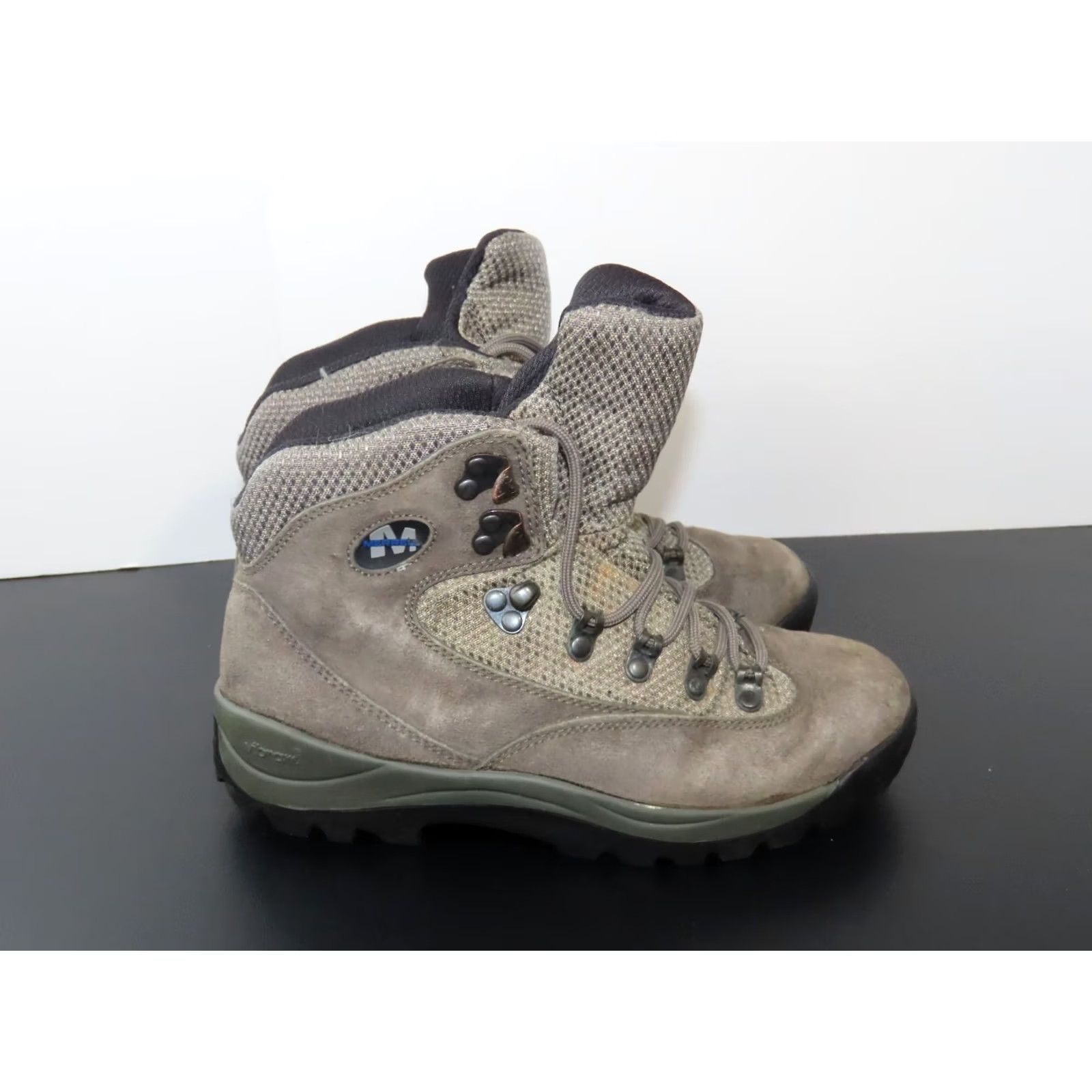Merrell Merrell Eagle II Pewter Nubuck Leather Hiking Boot Women Adult 7 US 4.5 UK Pewter Nubuck Leather Hiking Outdoors VIBRAM Ankle Lace Up Round Toe Size US 5 / IT 35 - 5 Thumbnail