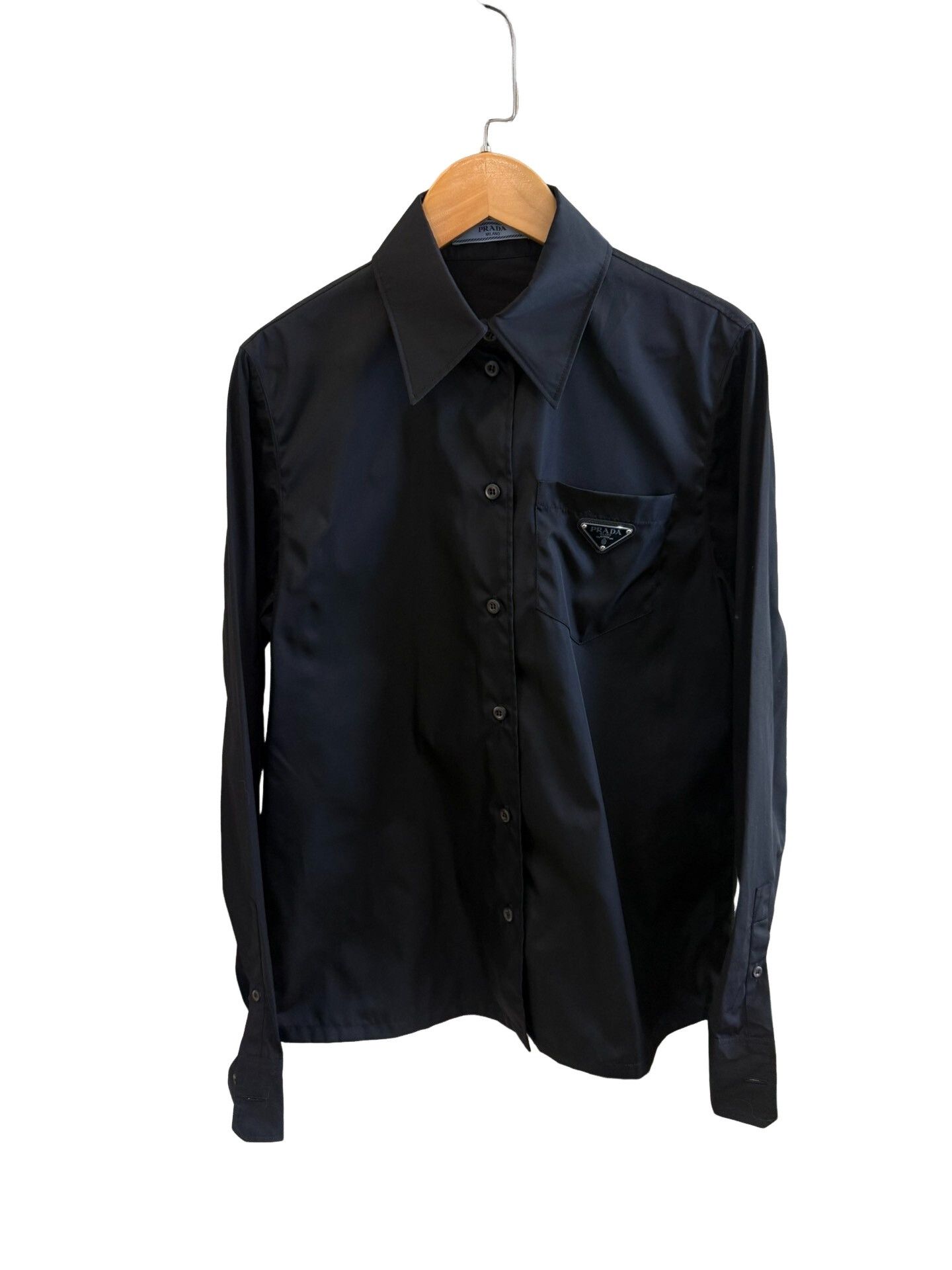 Prada Prada Re-Nylon Triangle Logo Button Up Shirt 36 Size XS / US 0-2 / IT 36-38 - 1 Thumbnail