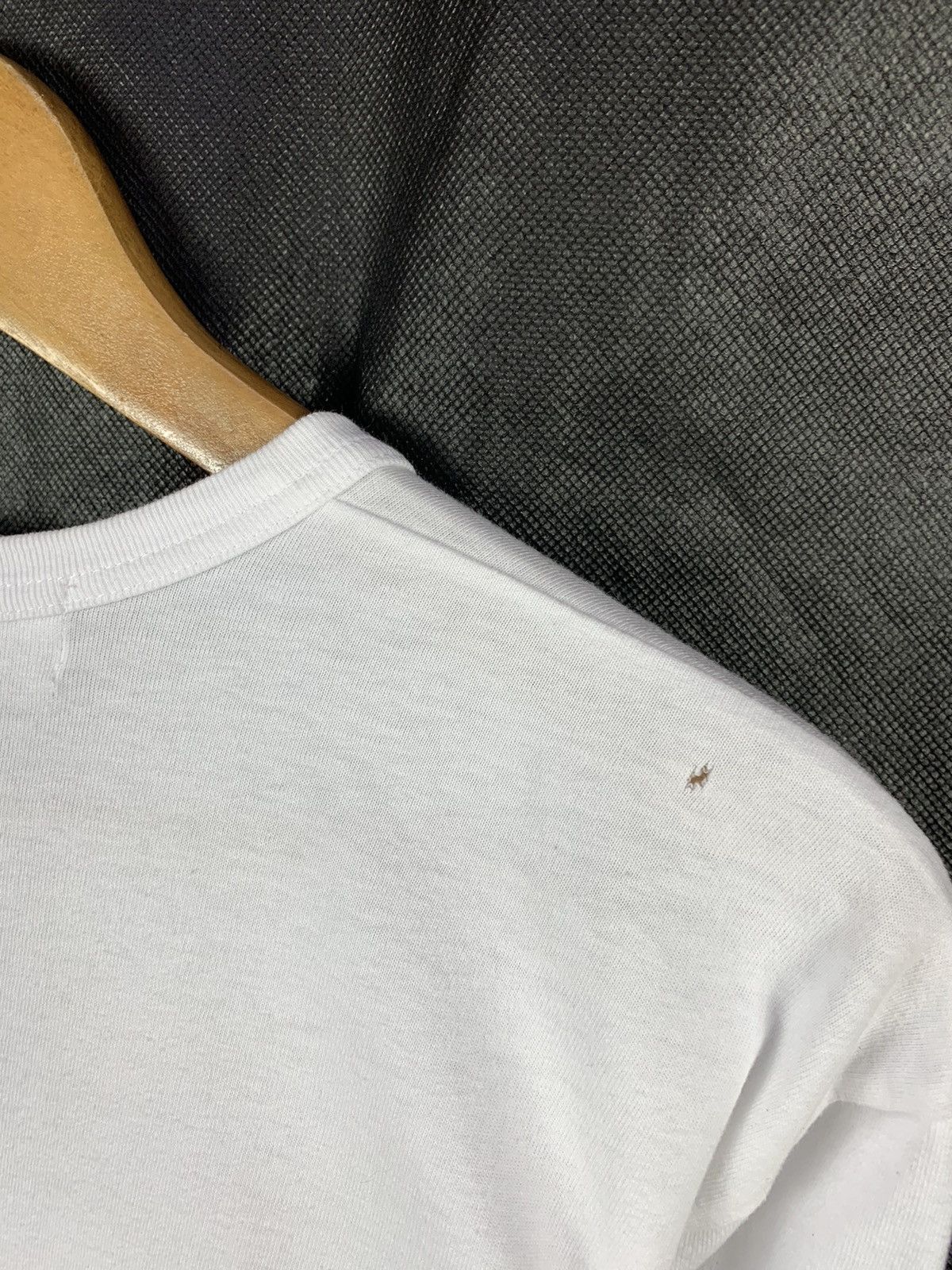 Comme des Garcons Steals! Play Comme Des Garcons Designer Tee Size US M / EU 48-50 / 2 - 6 Thumbnail