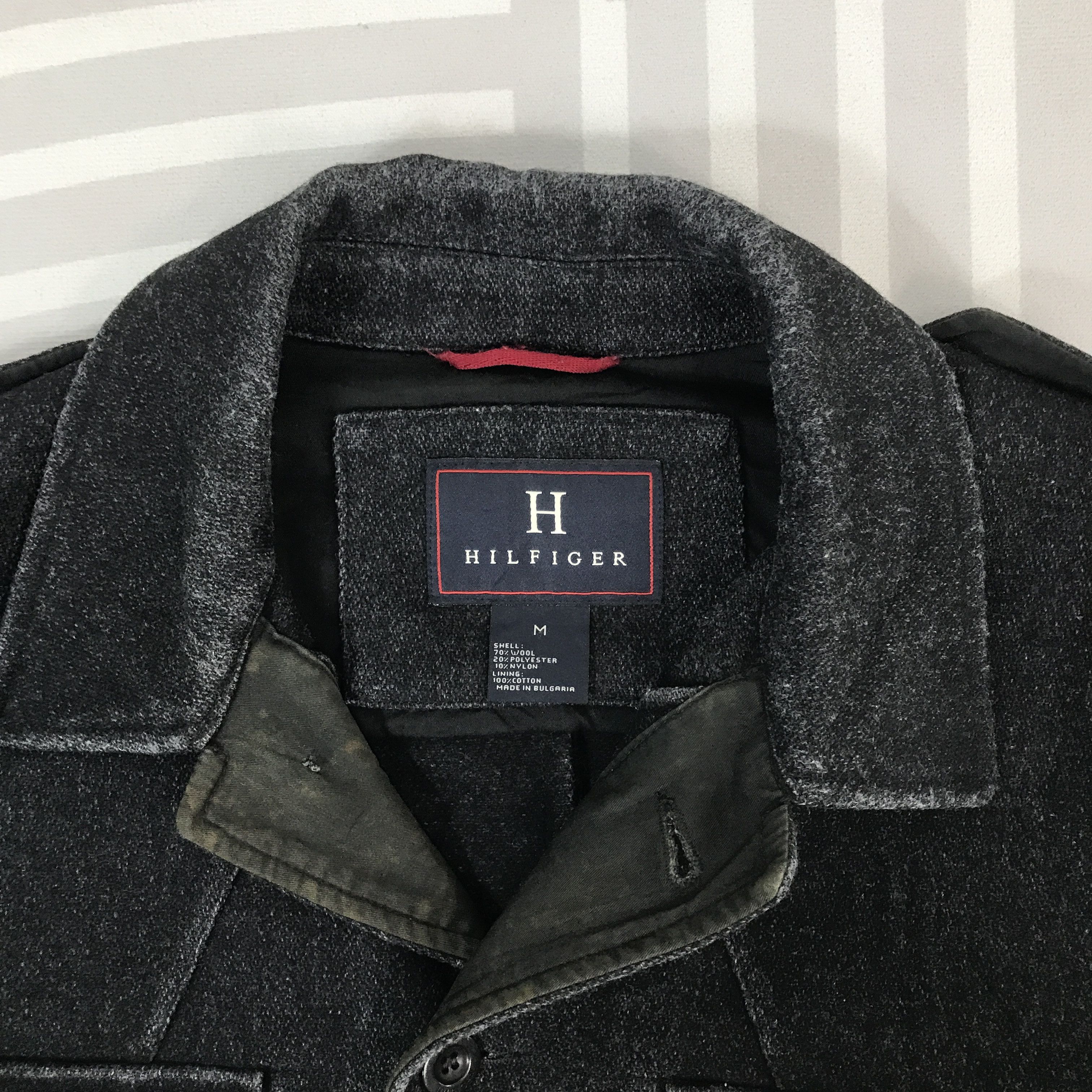 Tommy Hilfiger Vintage Hilfiger Wool Workers black button Jacket Size US M / EU 48-50 / 2 - 7 Thumbnail