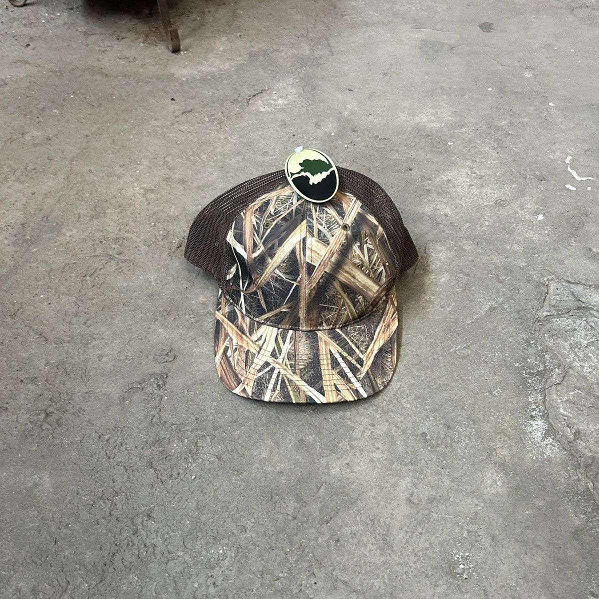Realtree × Vintage Richardson Camo Trucker Hat Size ONE SIZE - 1 Thumbnail