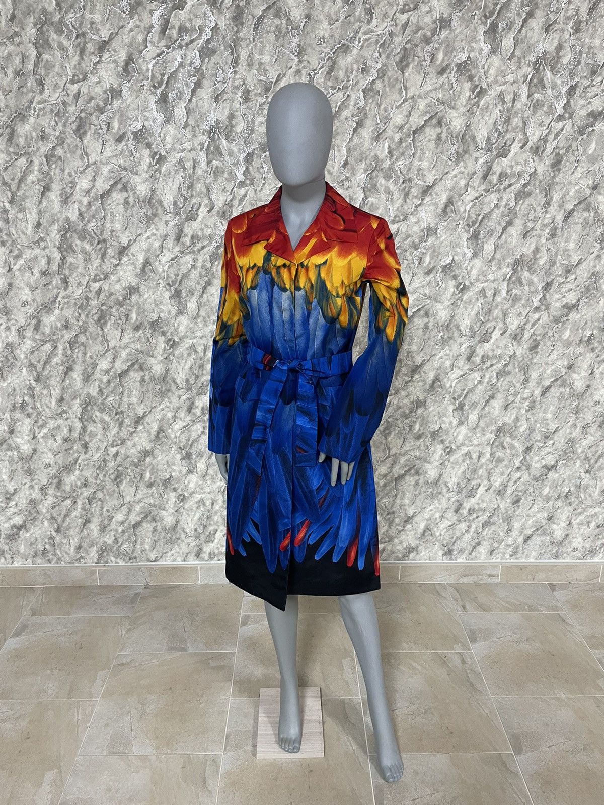 Prada PRADA 100% Silk Multicolor Feather Pattern Coat With Belt Size M / US 6-8 / IT 42-44 - 1 Thumbnail