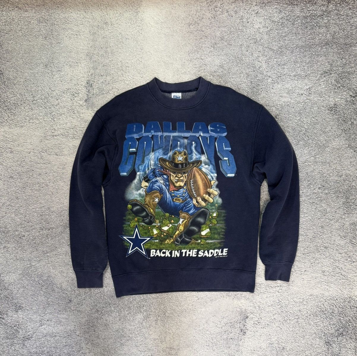 Salem Sportswear 1993 Dallas Cowboys Salem Sportswear Sweatshirt NFL Men L Size US L / EU 52-54 / 3 - 1 Thumbnail