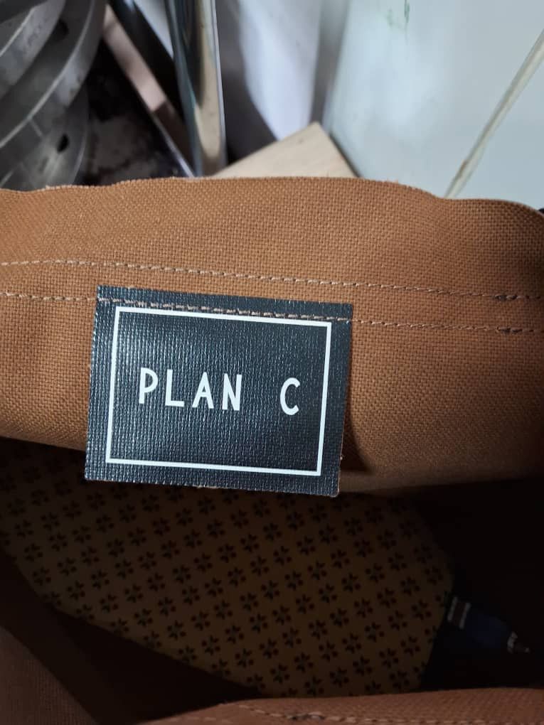 Plan C pili and bianca tote bag