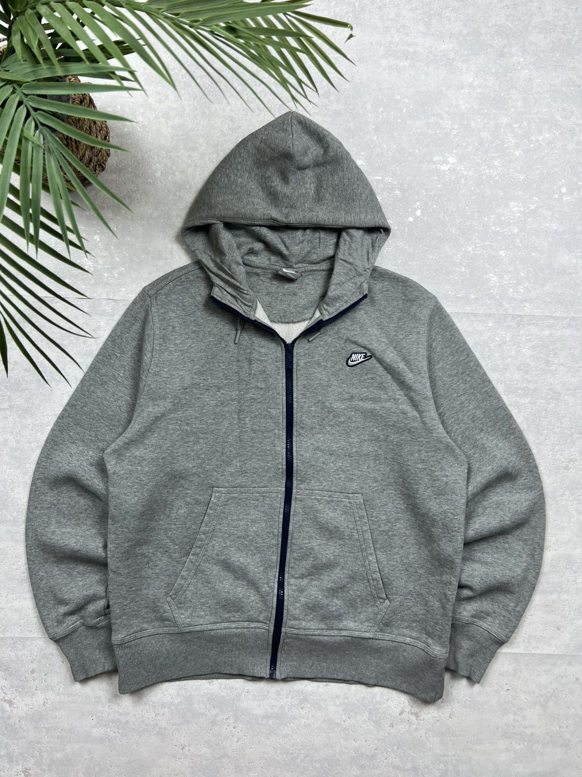Nike 00s Nike Retro Logo Vintage Y2K Oversized Zip Hoodie Size US L / EU 52-54 / 3 - 1 Thumbnail