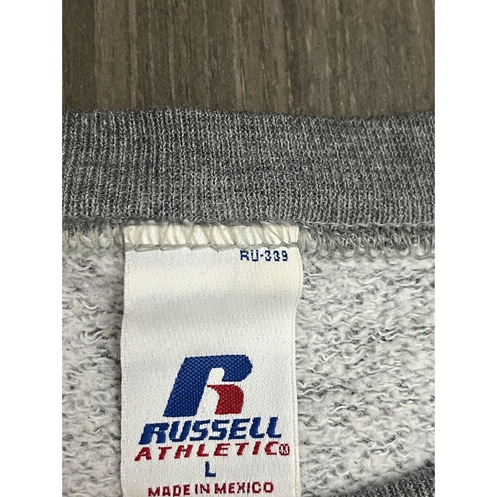 Vintage Vintage Shippensburg University Sweatshirt Crewneck Mens Med Size US M / EU 48-50 / 2 - 6 Thumbnail