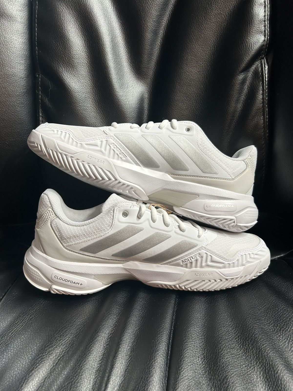 Adidas Adidas Women’s CourtJam Control 3 Size 9.5 New No Box Size US 9.5 / IT 39.5 - 2 Thumbnail